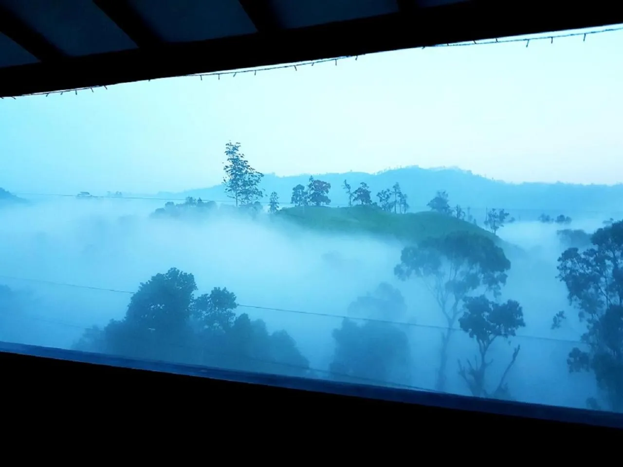 Mountain view in Lakshmis Hotel Ella