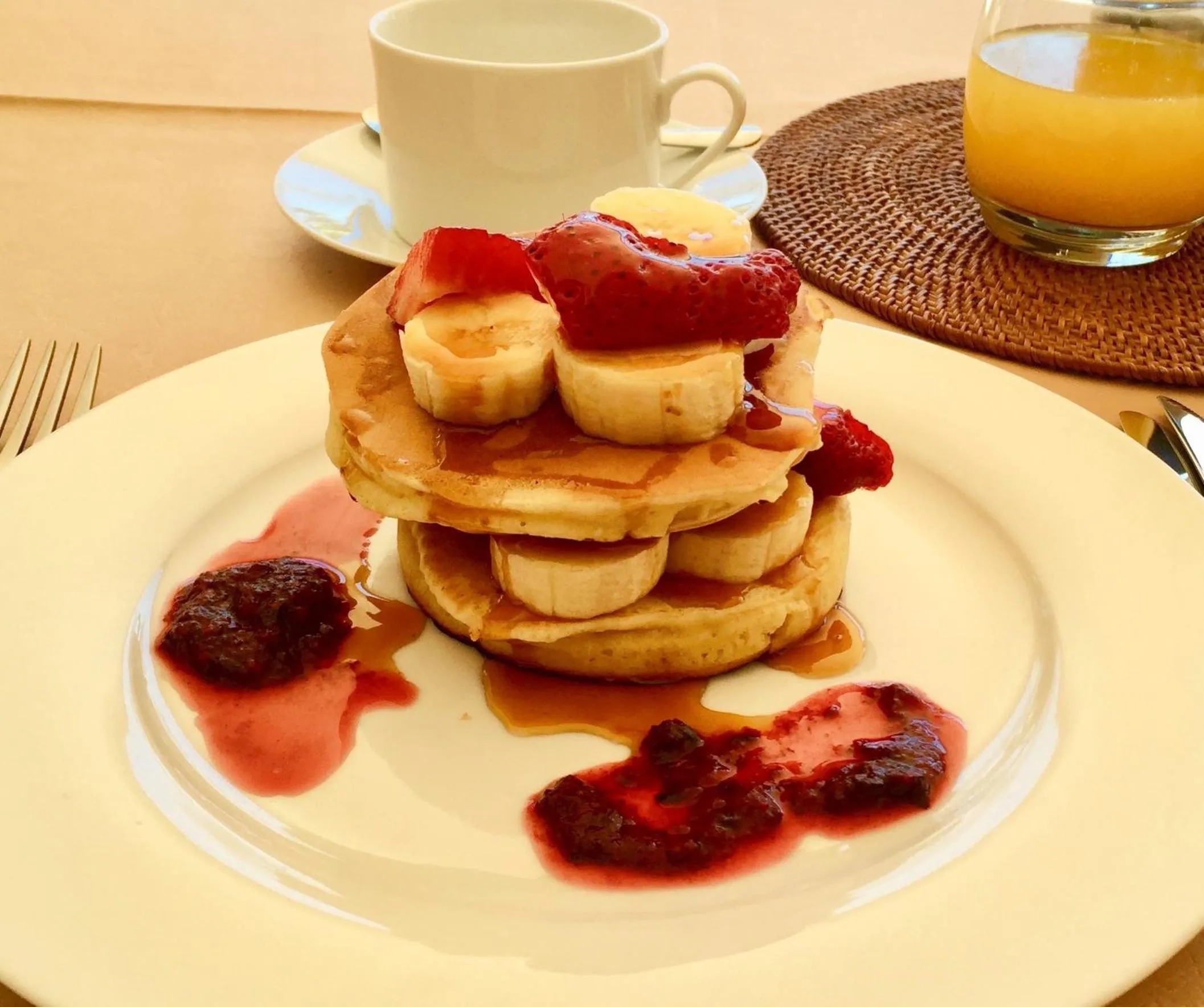 Food and drinks in Summit Place Guesthouse