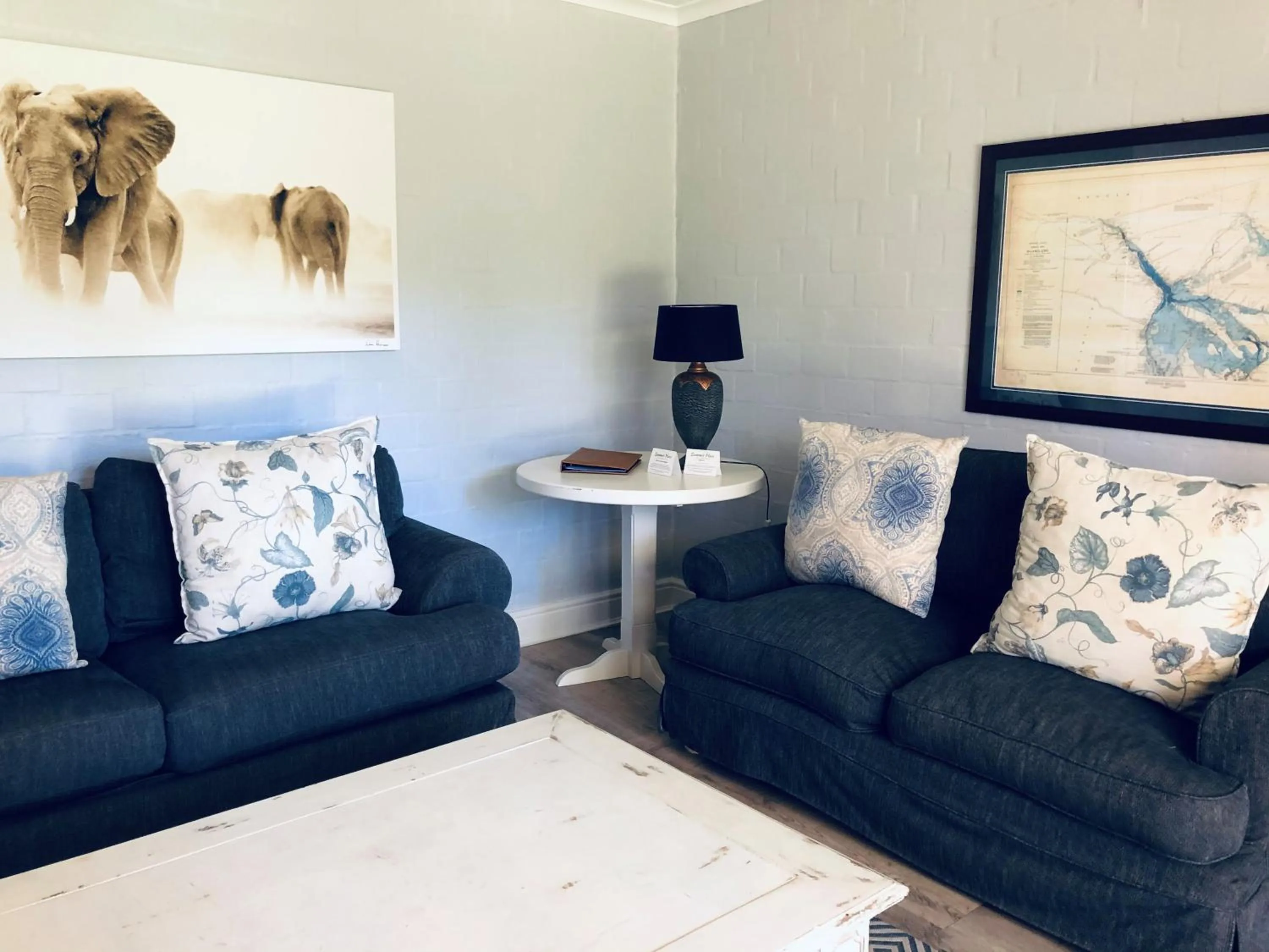 Living room in Summit Place Guesthouse