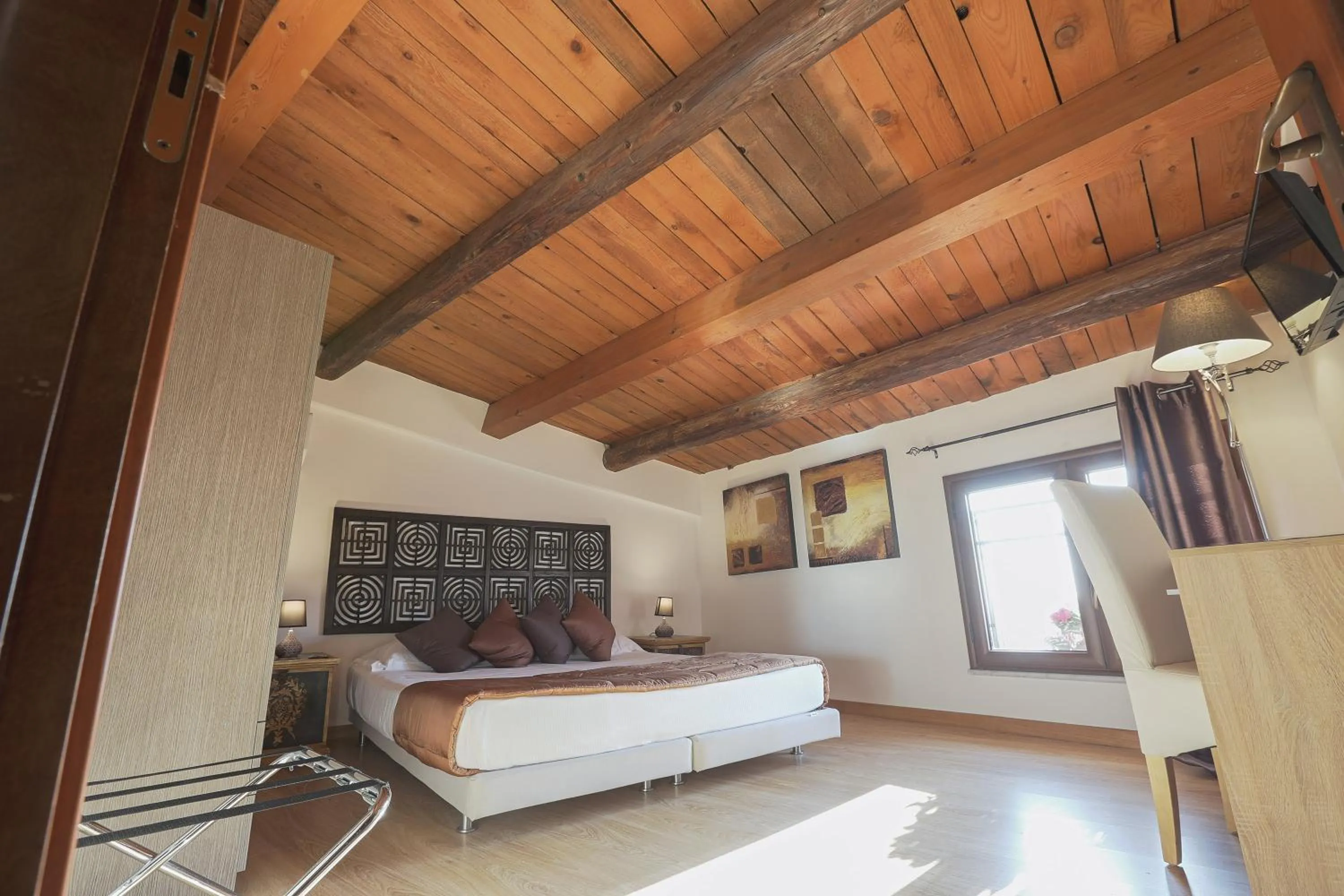 Bed in Atenea Luxury Suites - Atenea Collection