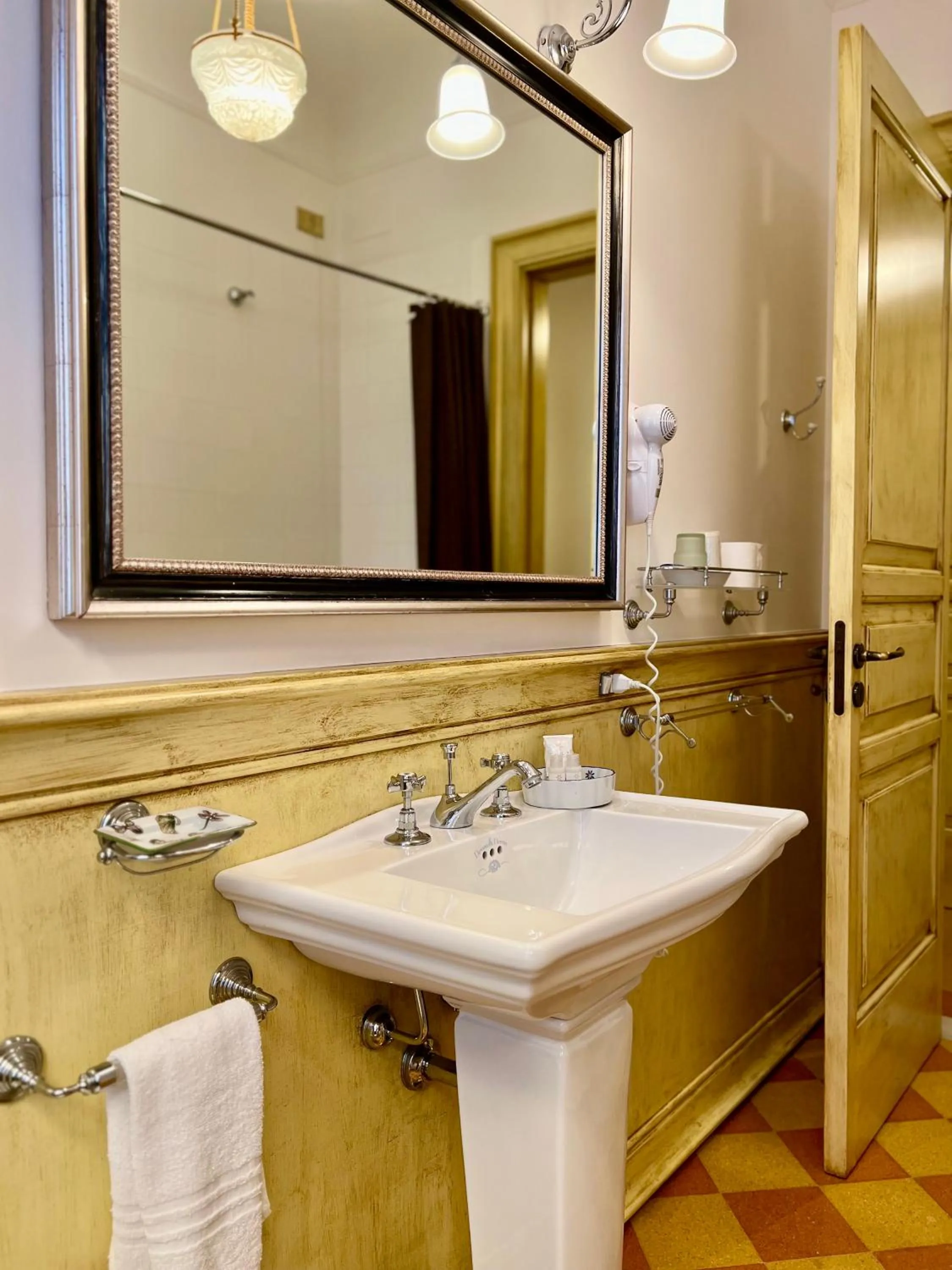 Bathroom in Atenea Luxury Suites - Atenea Collection