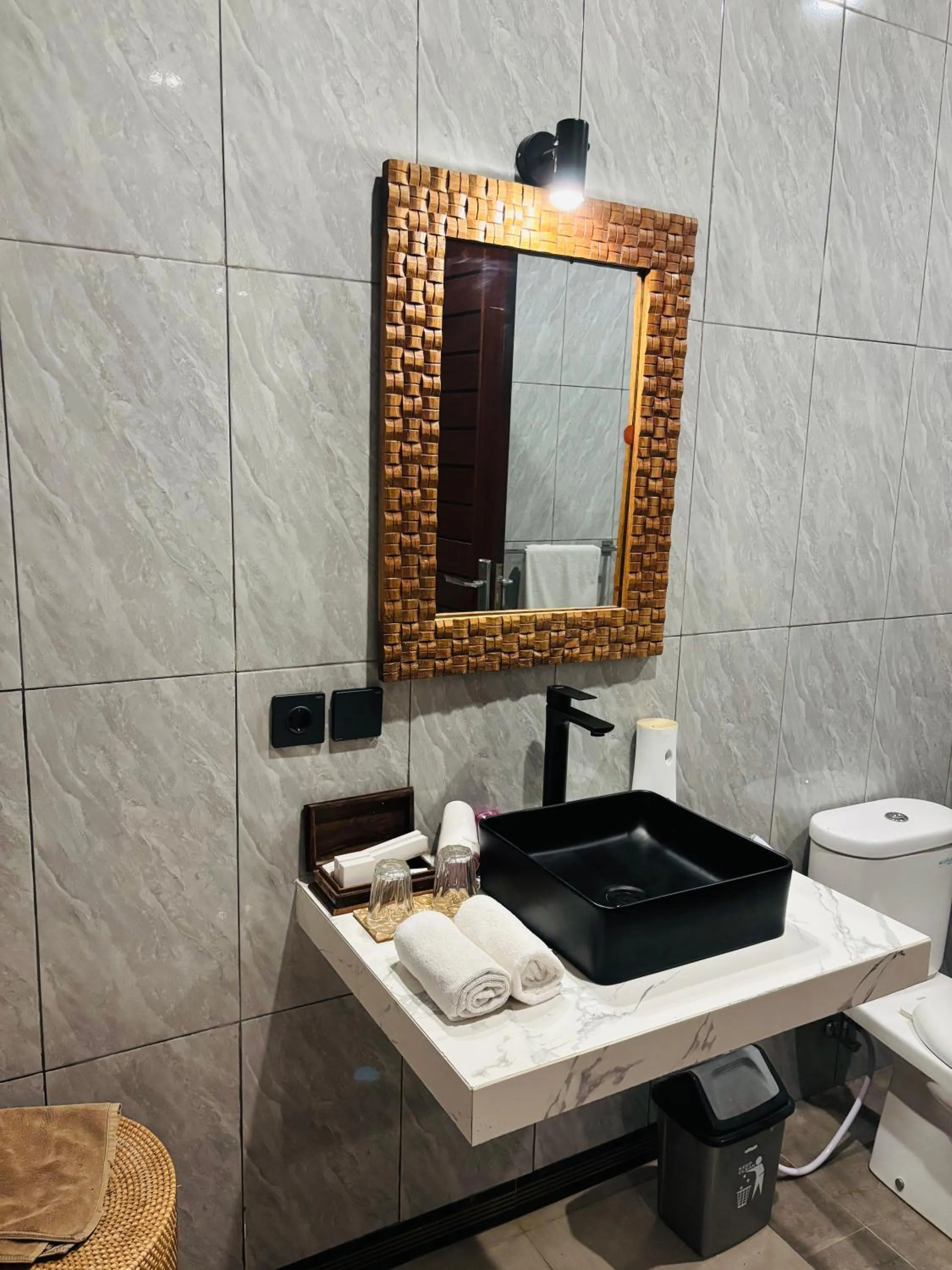 Toilet in Uma Padi Villa