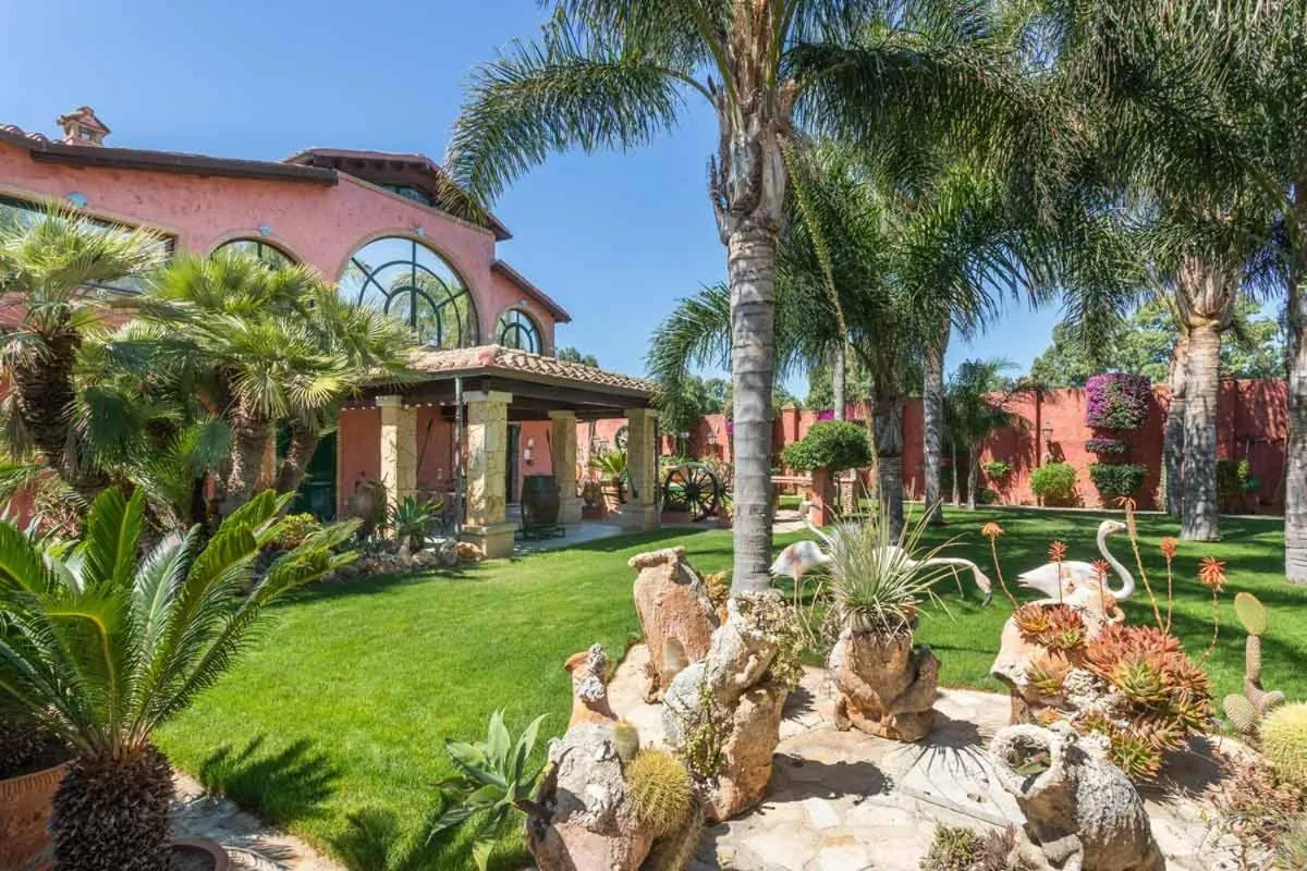 Property building in Villa Flumini