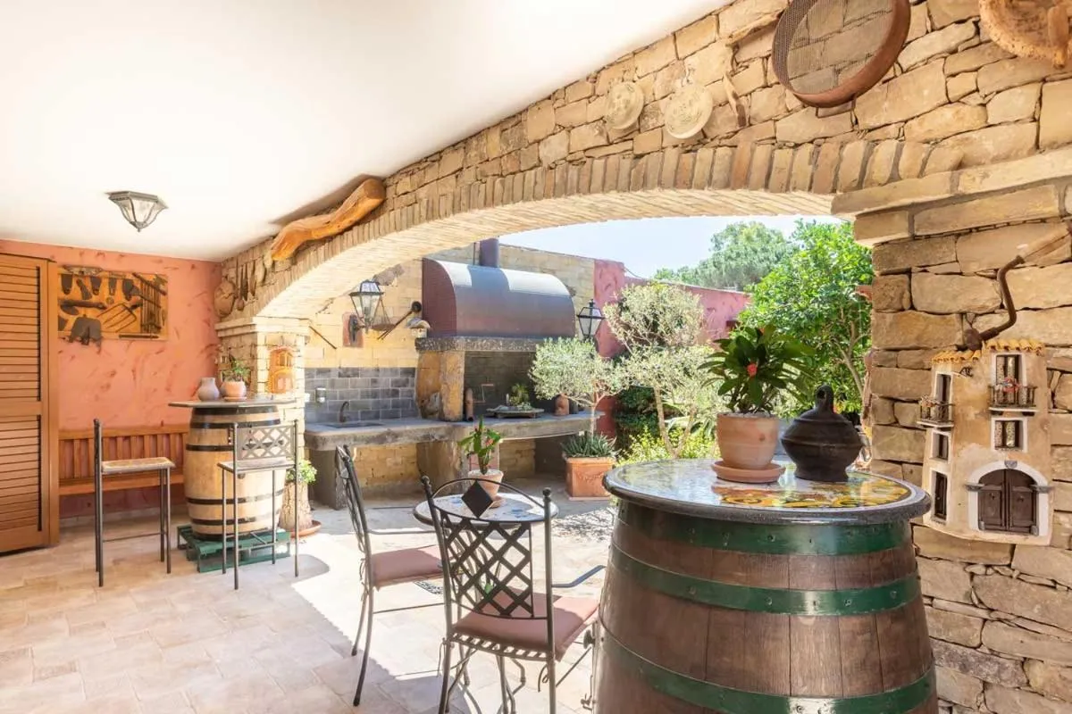 Property building in Villa Flumini