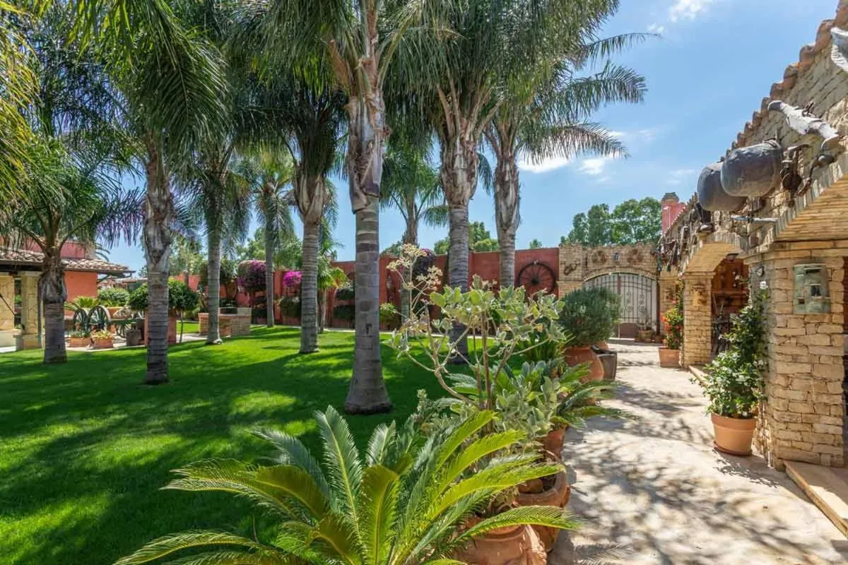 Property building in Villa Flumini