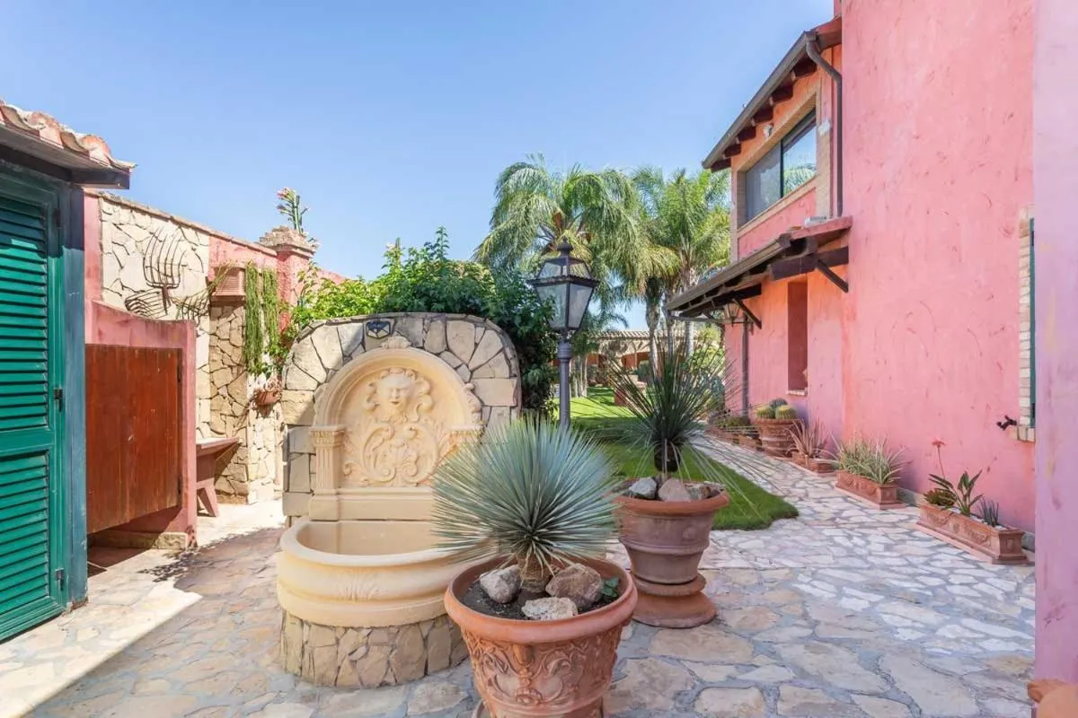 Property building in Villa Flumini