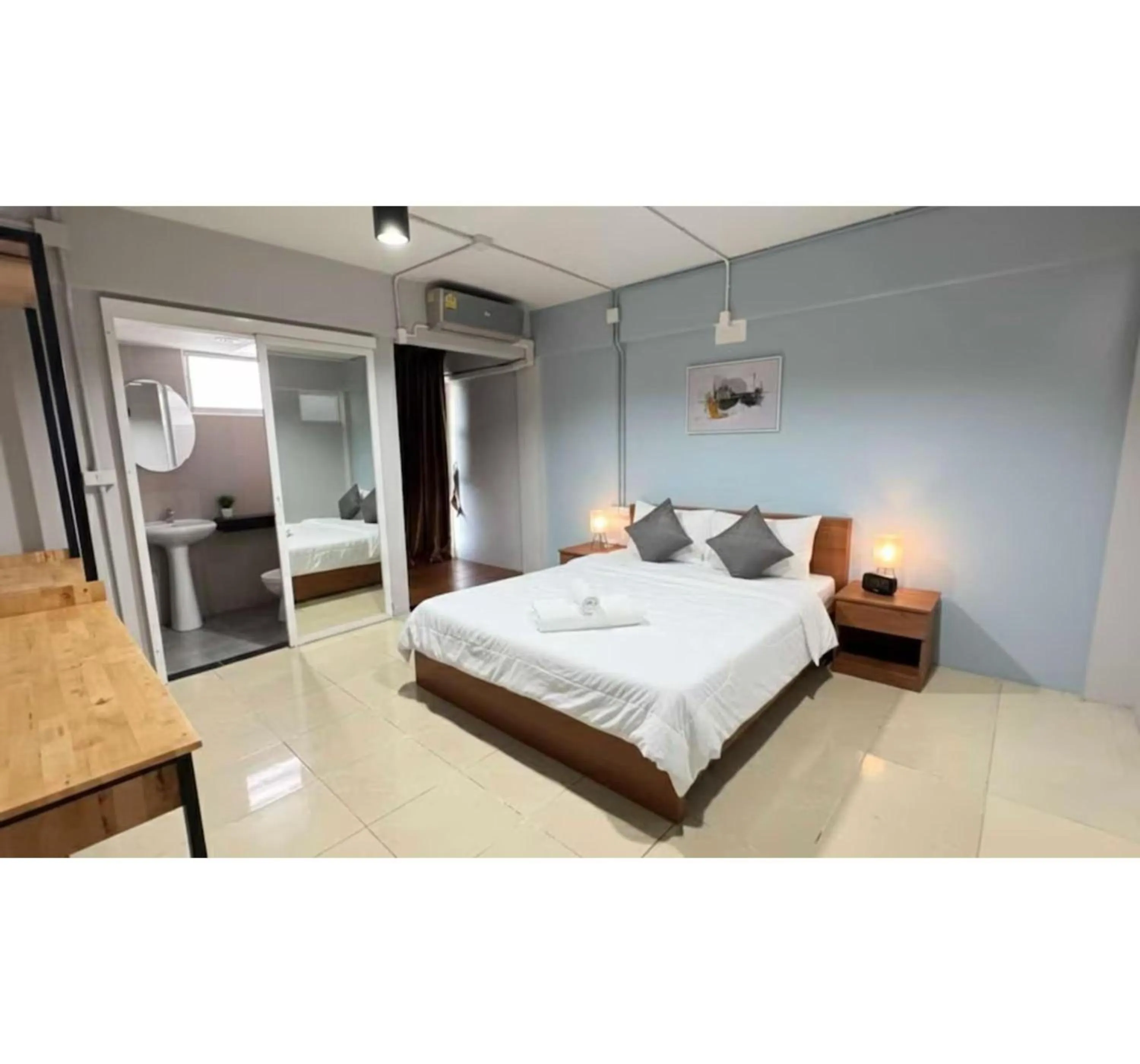 Bedroom, Bed in Collection O Mahidol Road