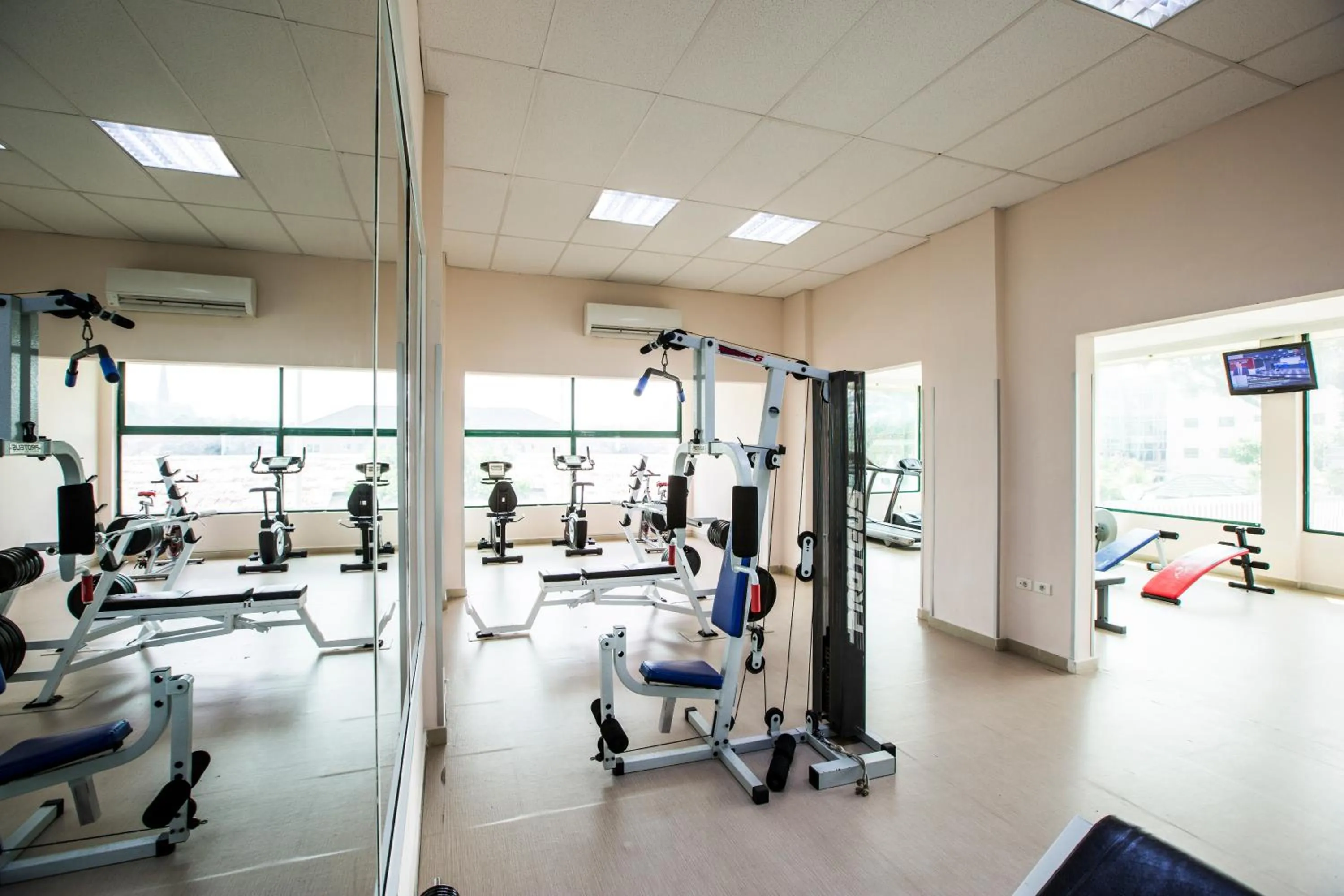 Fitness centre/facilities in Mikhael's Hotel
