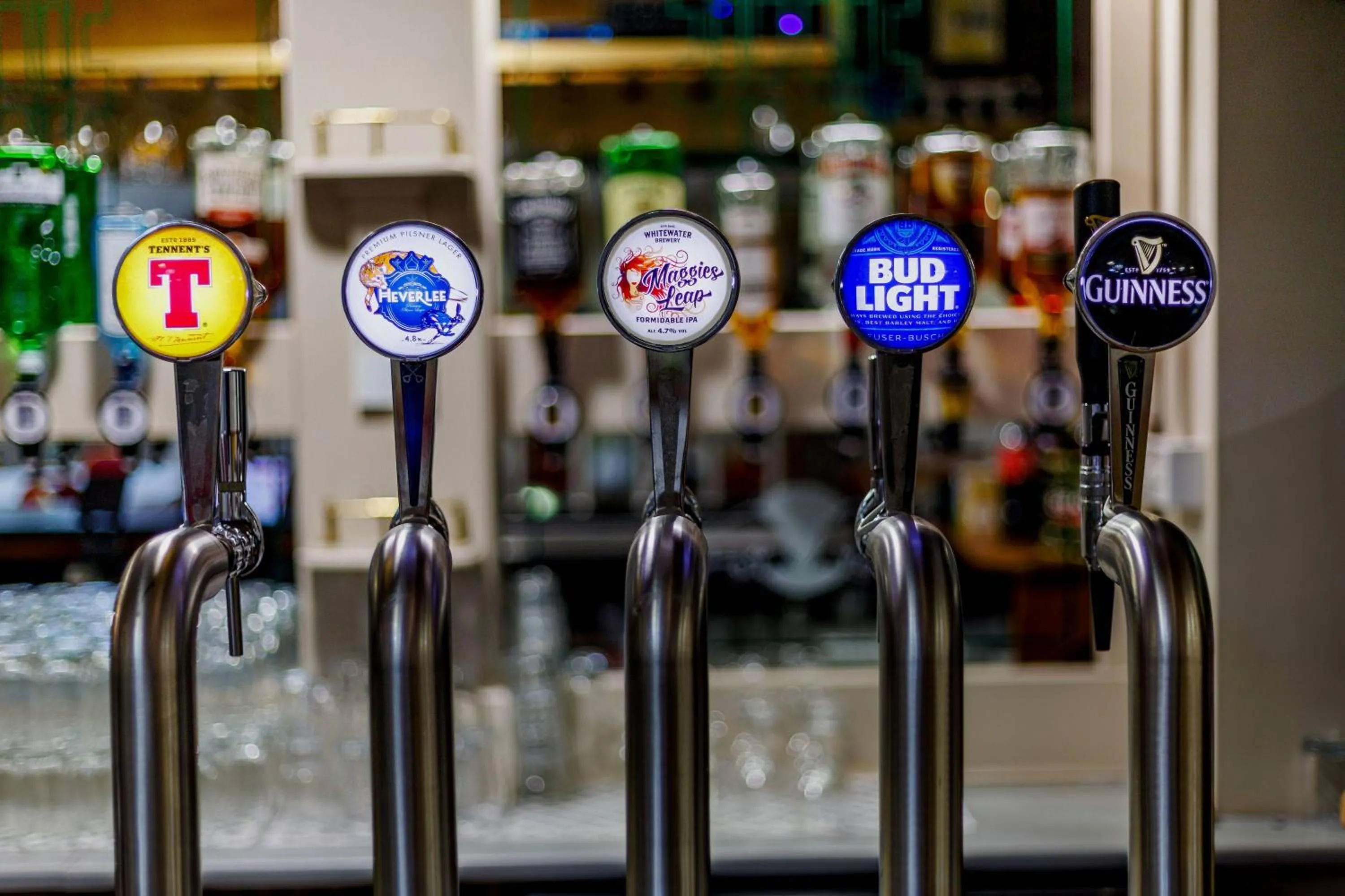 Lounge or bar in Kilmorey Arms Hotel