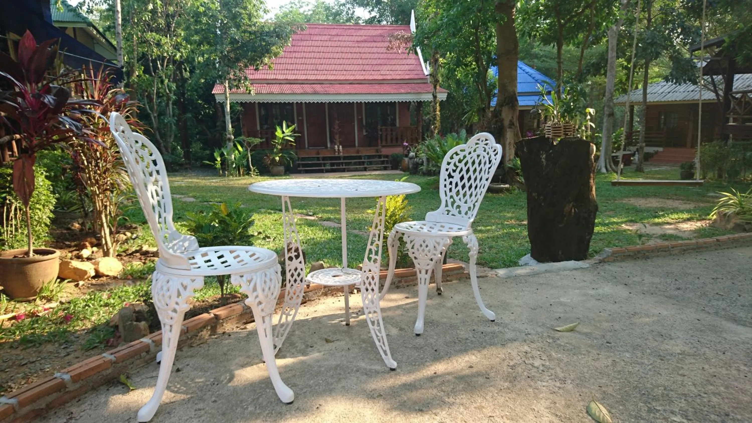 Garden in Macura Resort