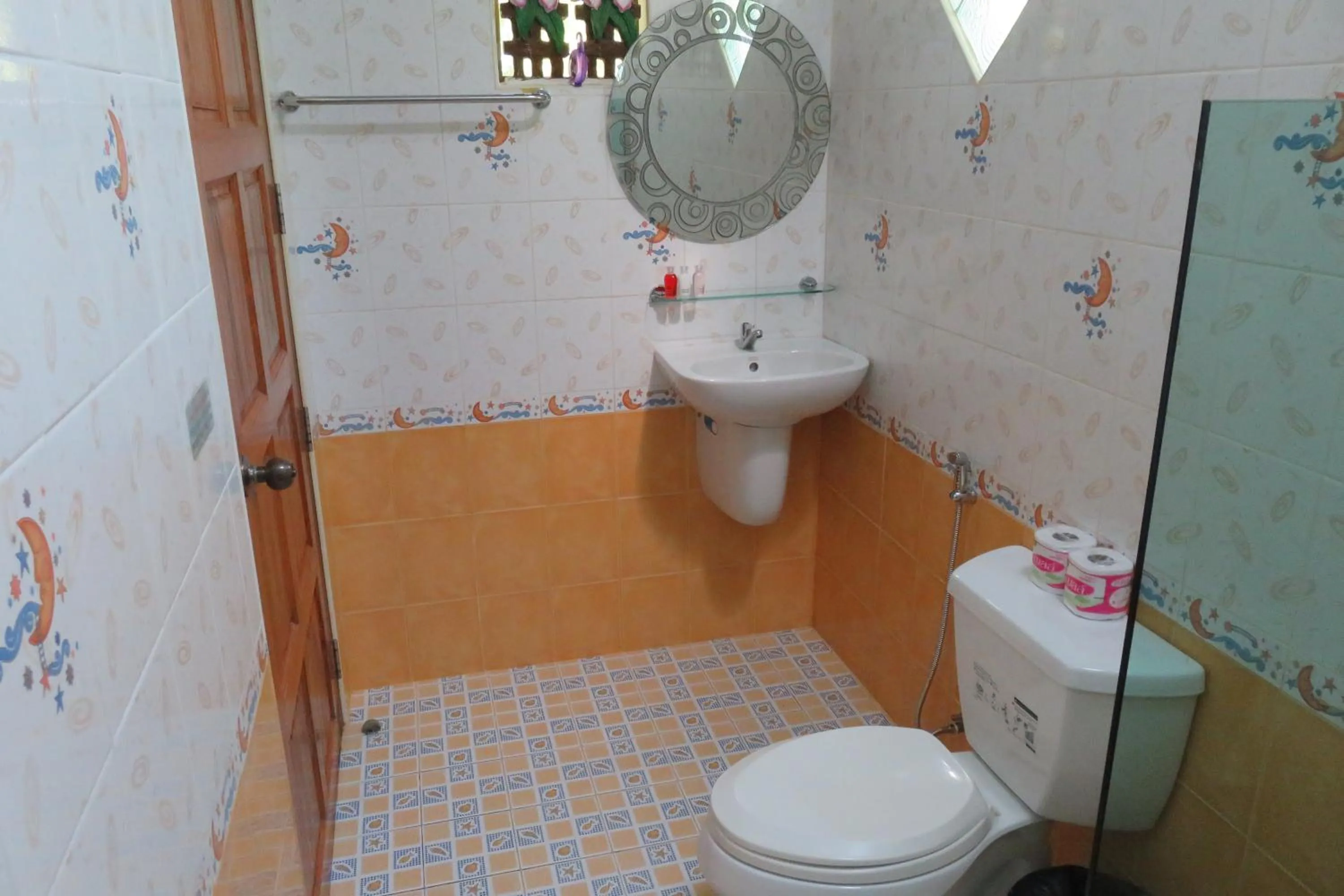 Toilet in Macura Resort