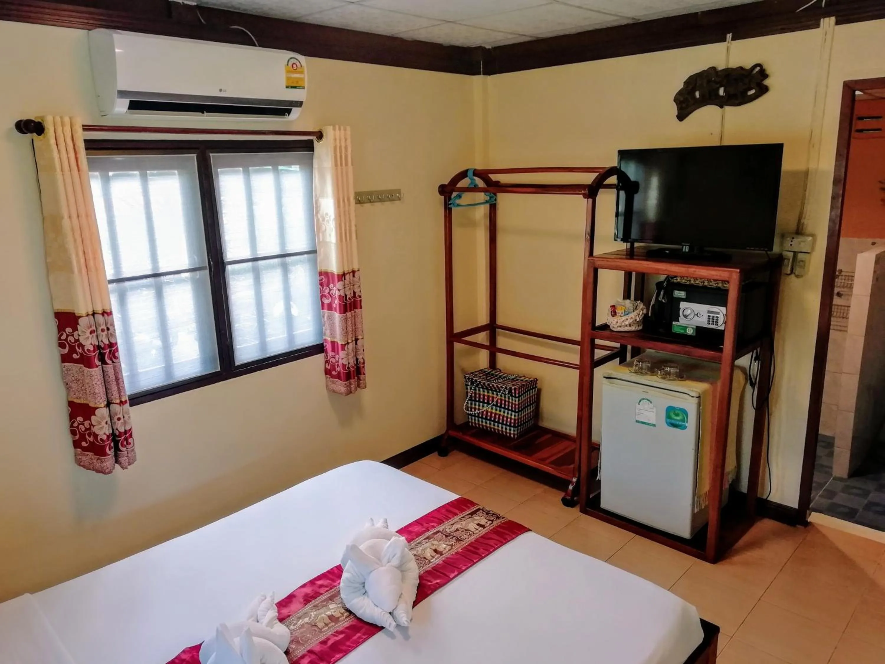 TV and multimedia, Bed in Macura Resort