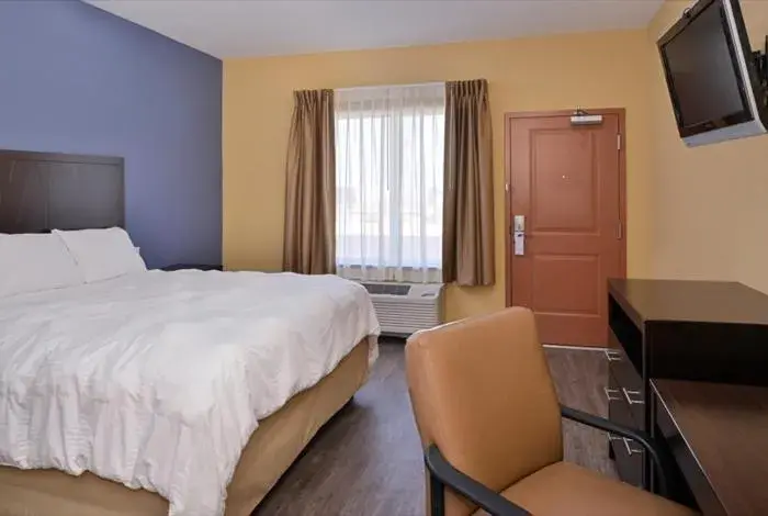 King Room - Disability Access in La Bonita Inn & Suites - Crane King Room - Disability Access in La Bonita Inn & Suites - Crane