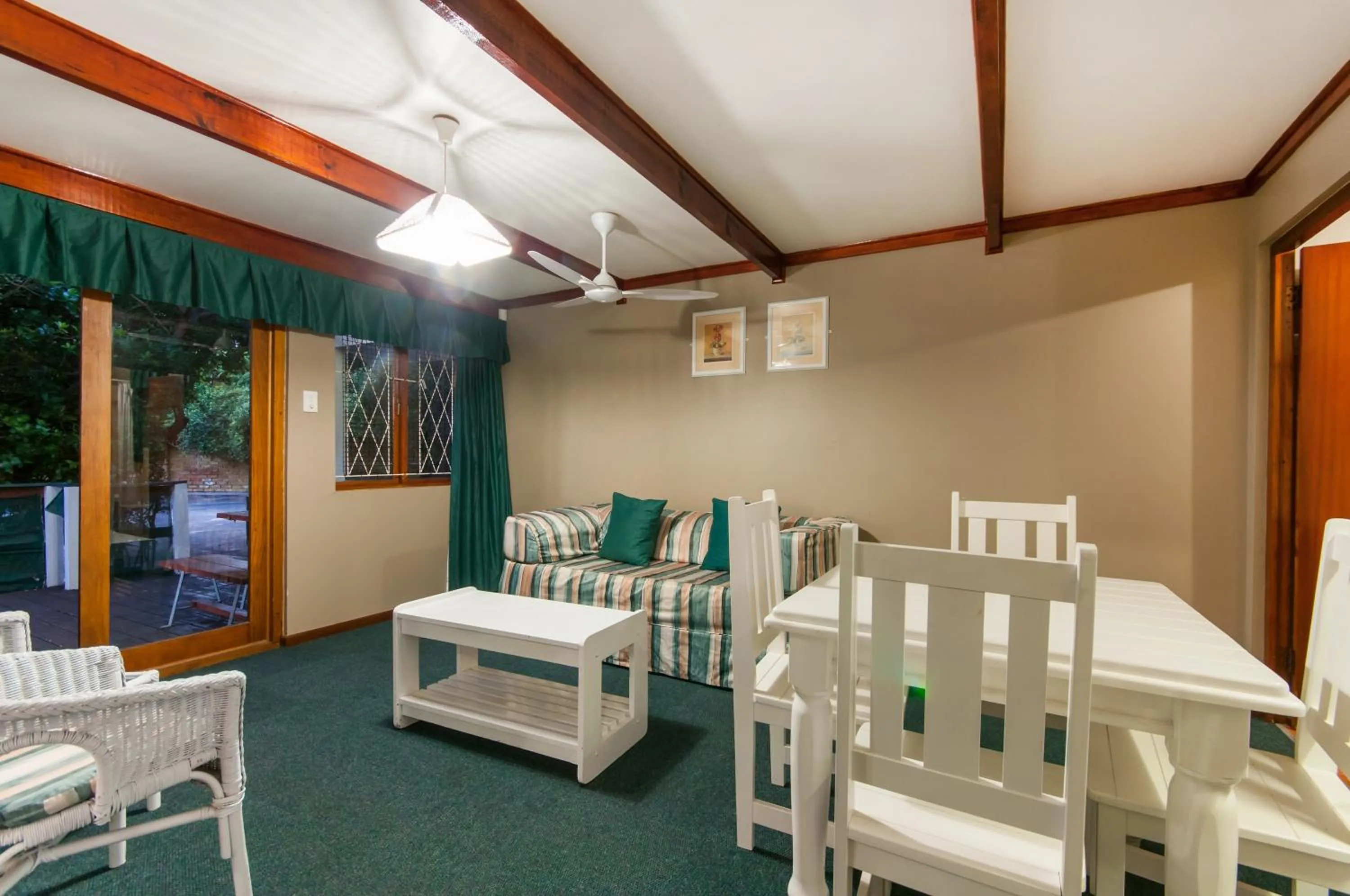 Seating area in Pine Lodge Resort