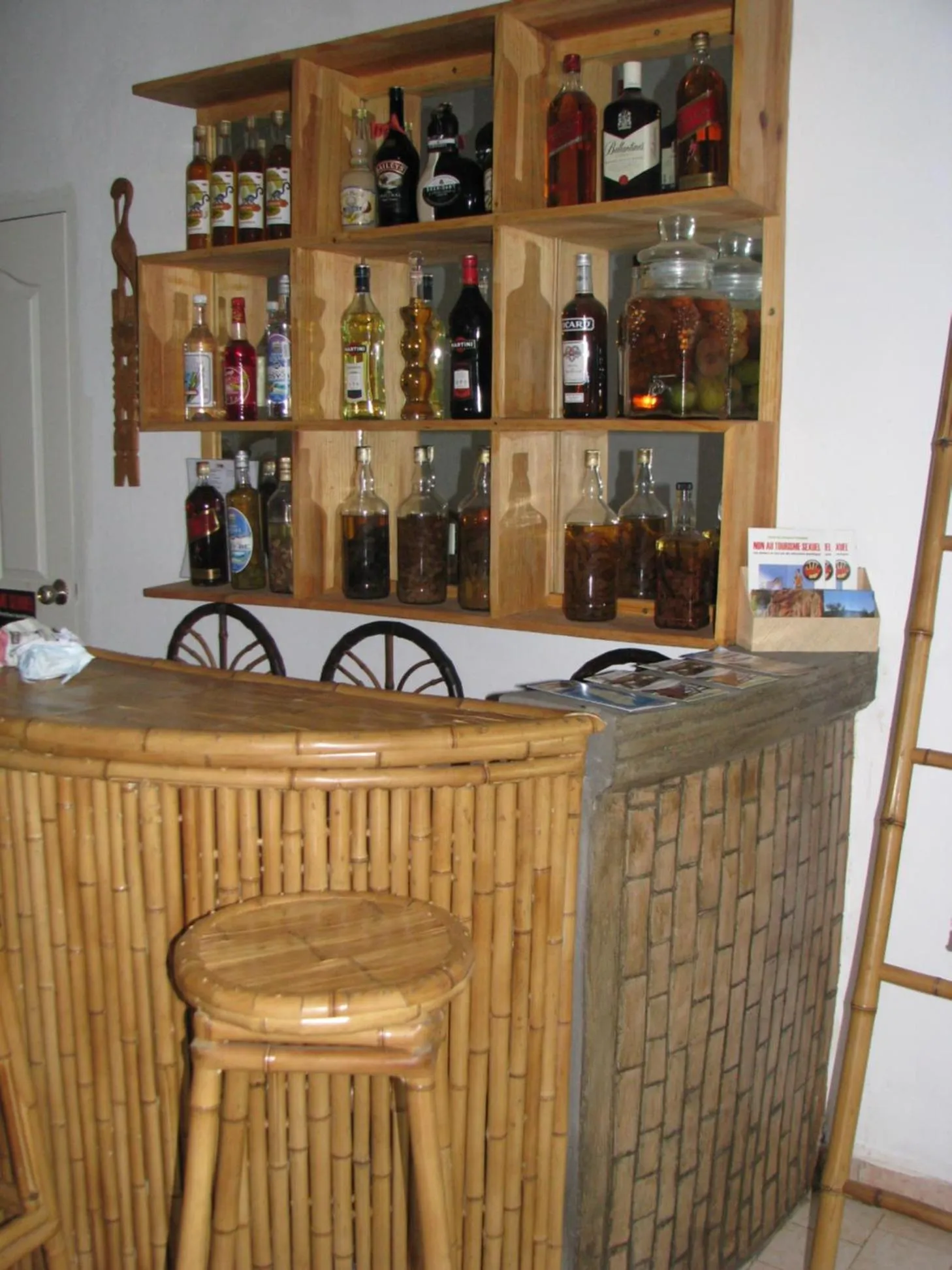 Property building in Avamada Lodge