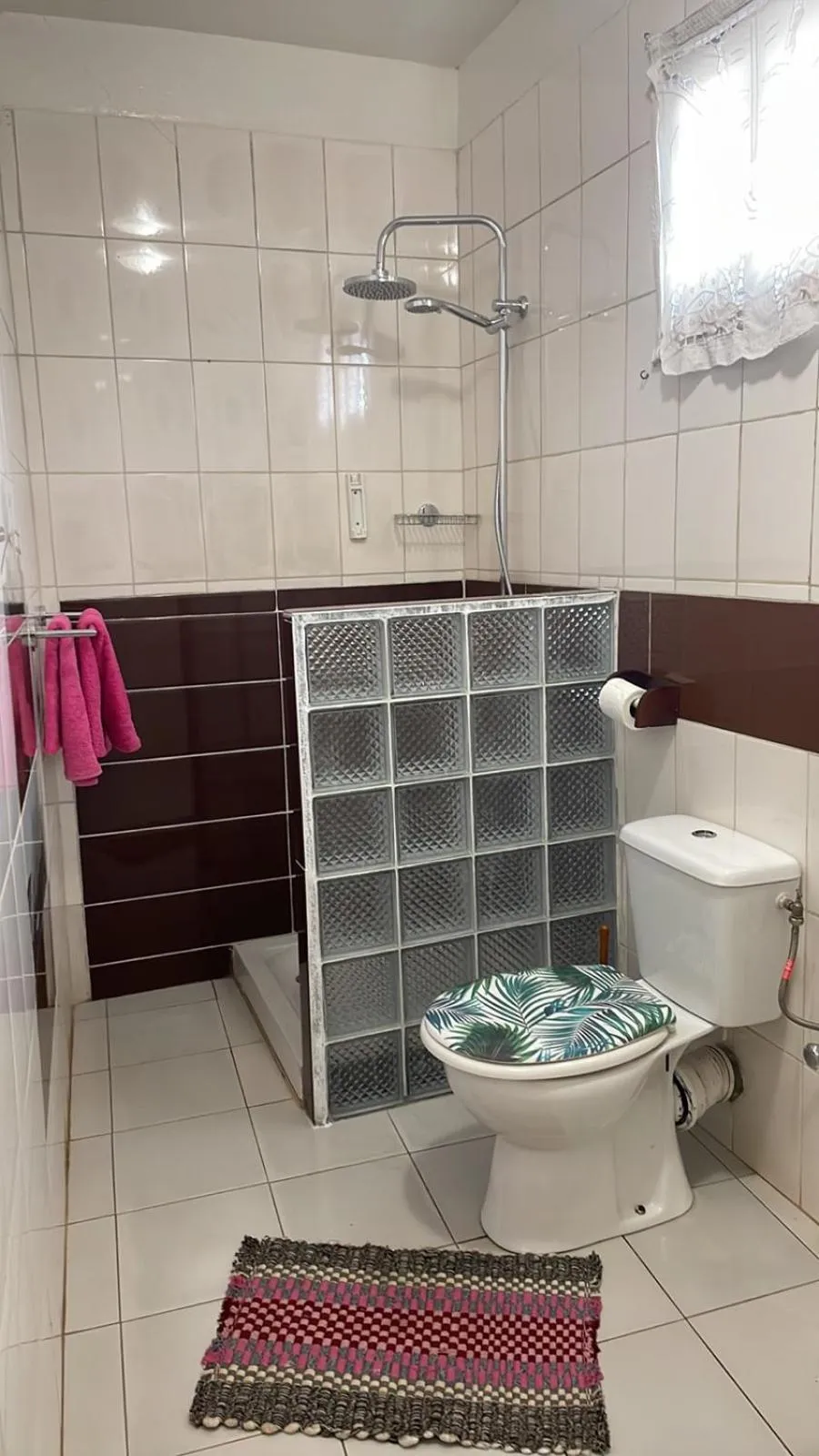 Bathroom in Avamada Lodge