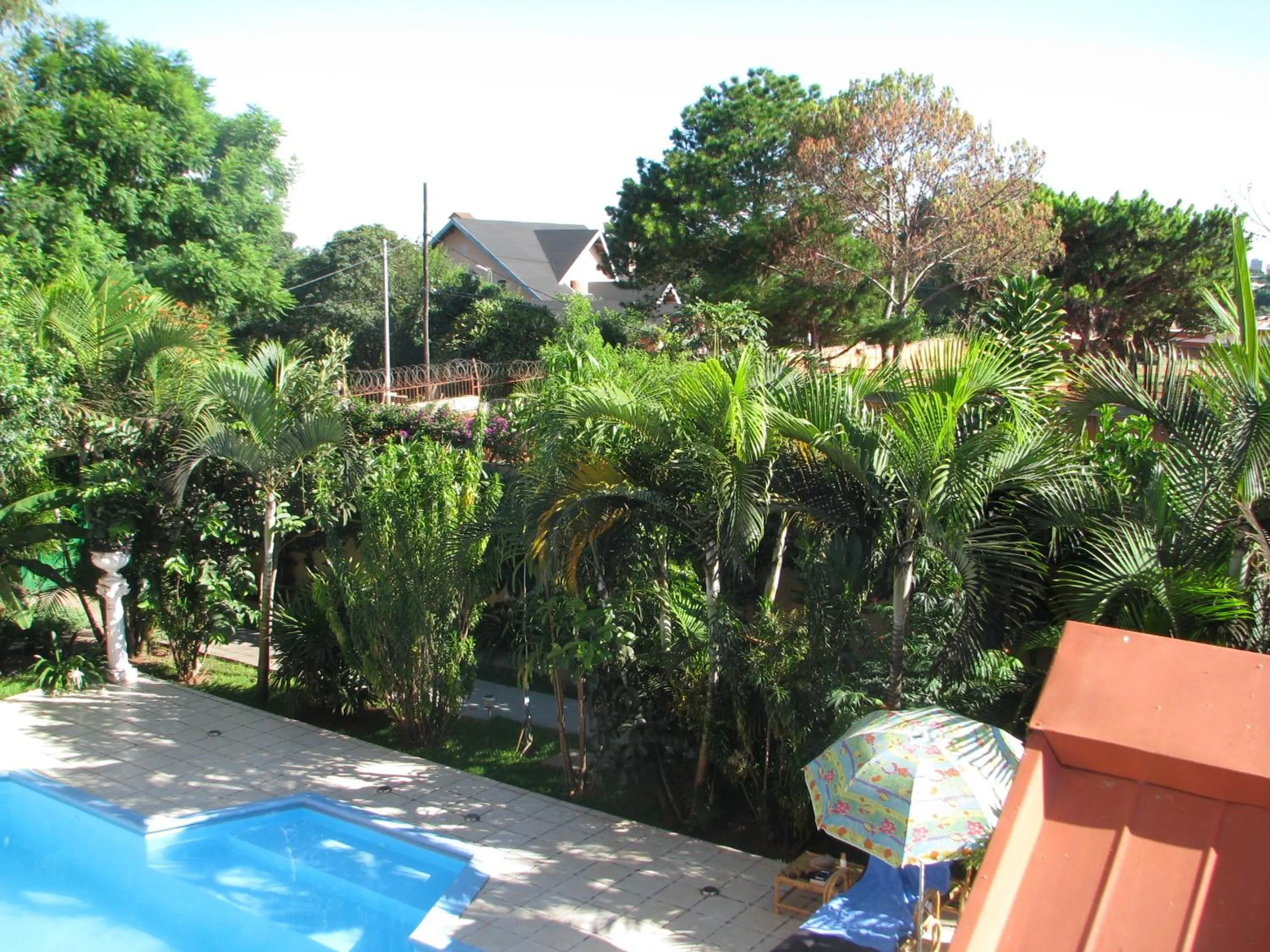 Property building in Avamada Lodge