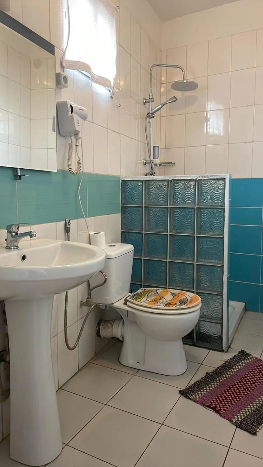 Bathroom in Avamada Lodge