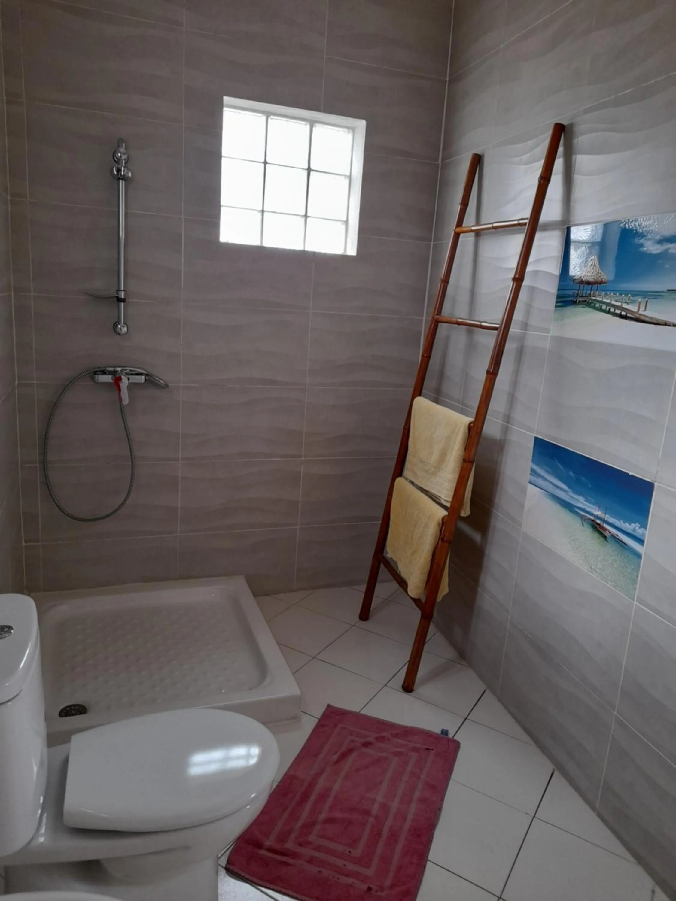 Bathroom in Avamada Lodge