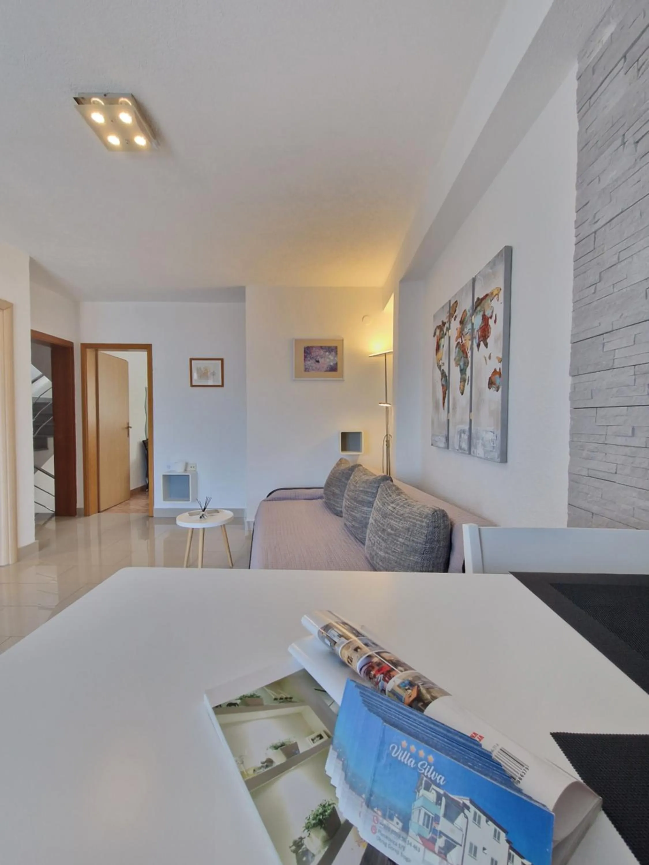 Apartments Silva with a view of sea