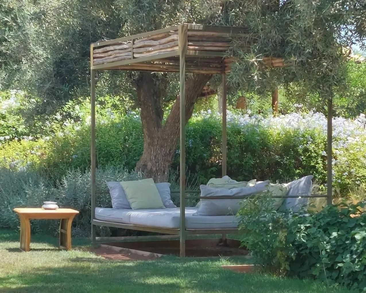 Patio in The Source Hotel Music & Spa