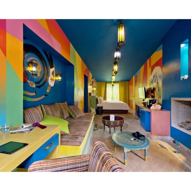 TV and multimedia in The Source Hotel Music & Spa