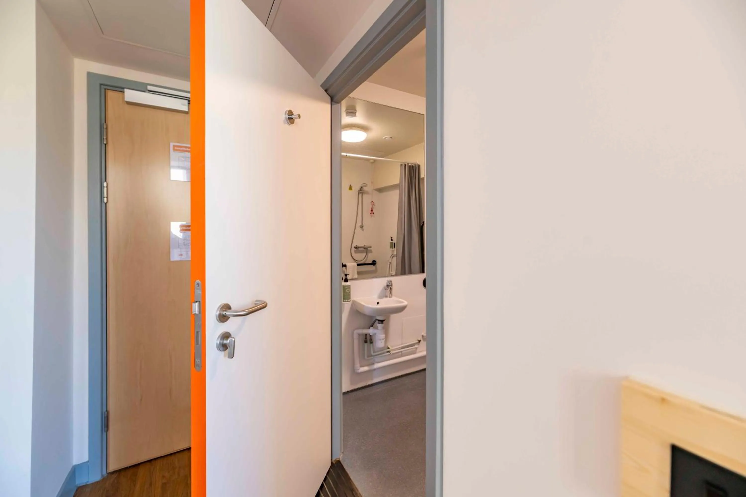 Bathroom in easyHotel Croydon