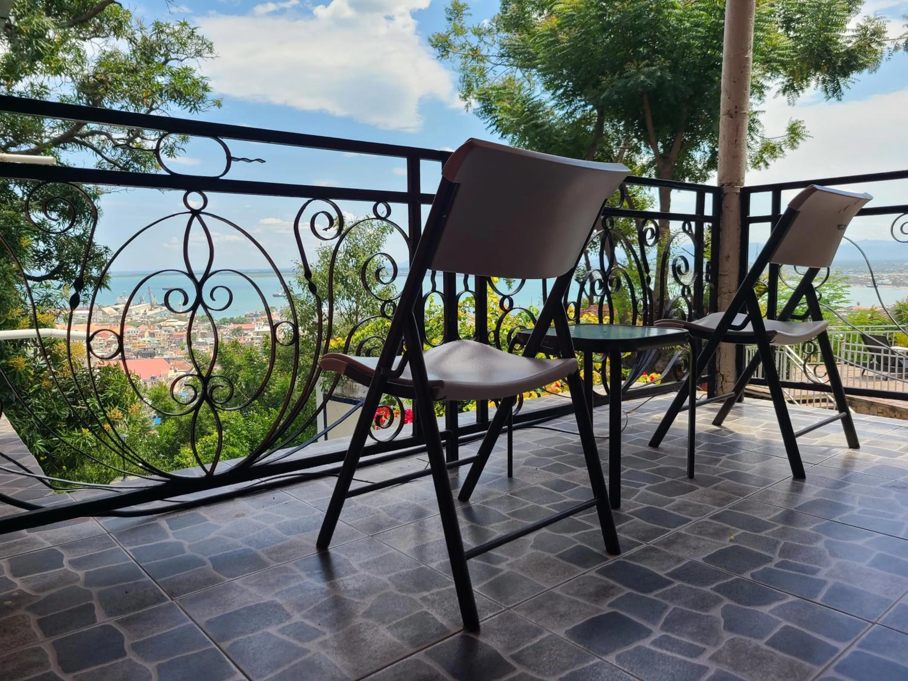 View (from property/room) in Habitation Des Lauriers