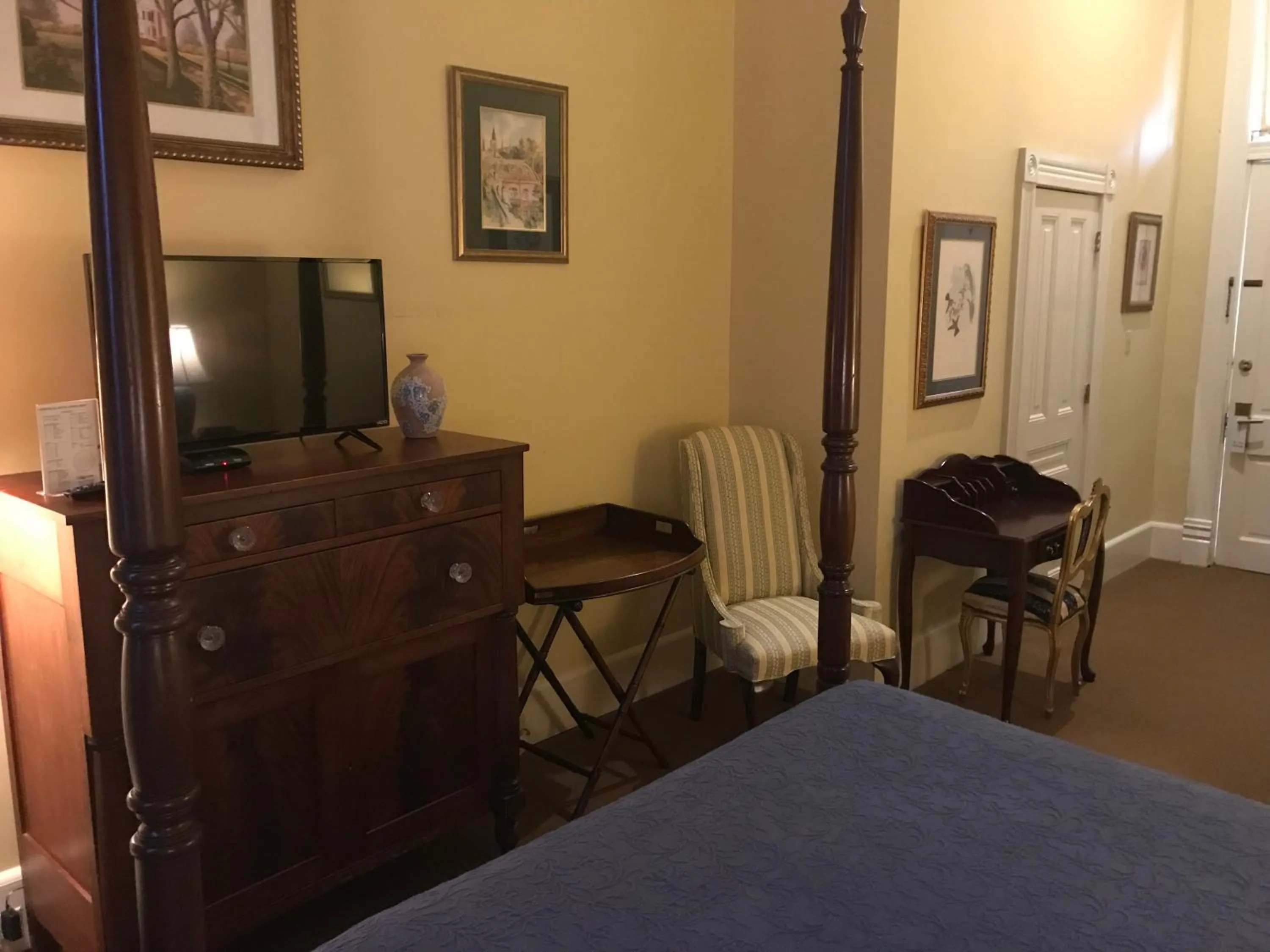 Living room in The Guest House Historic Mansion