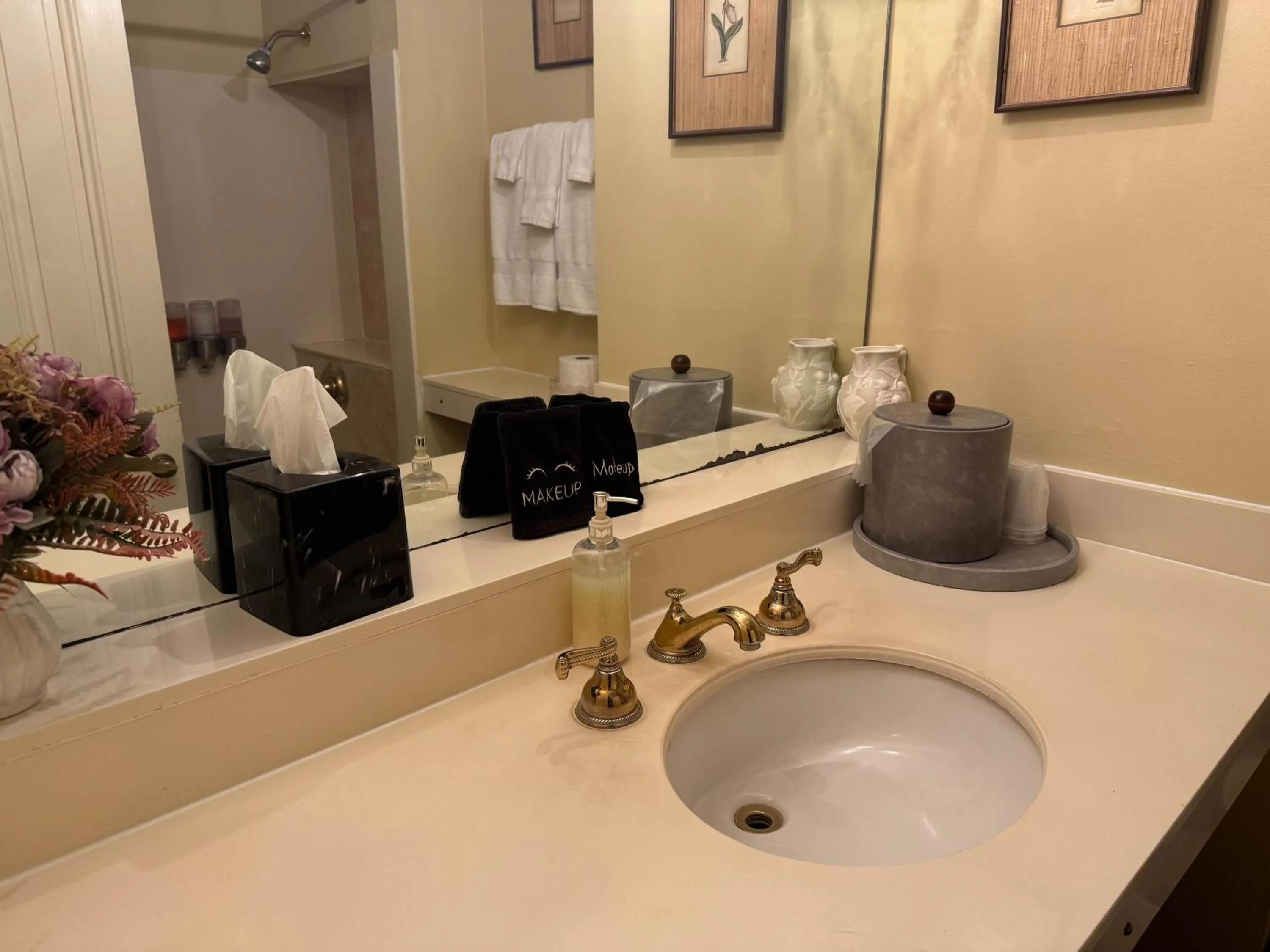 Bathroom in The Guest House Historic Mansion