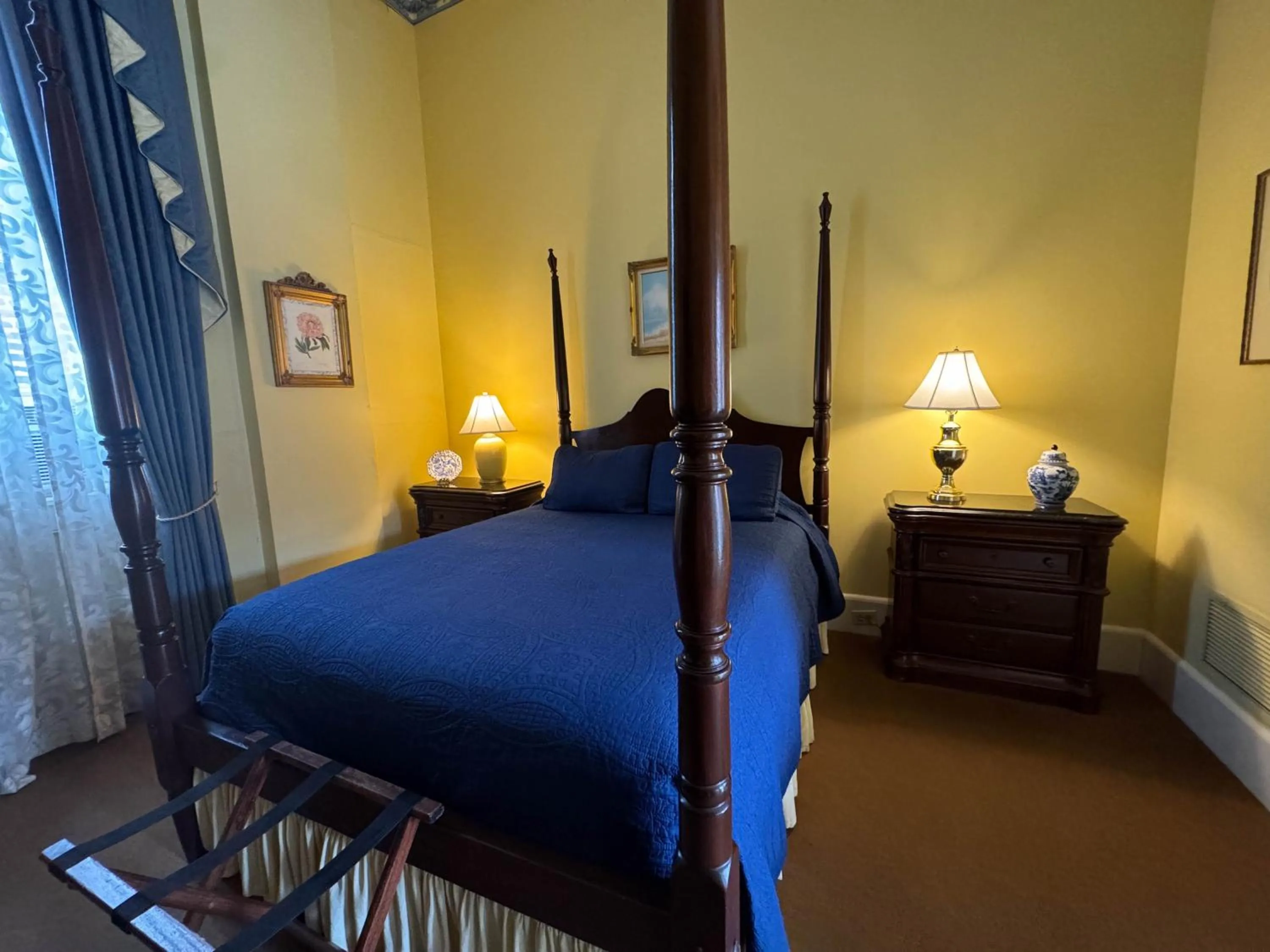 Bedroom in The Guest House Historic Mansion