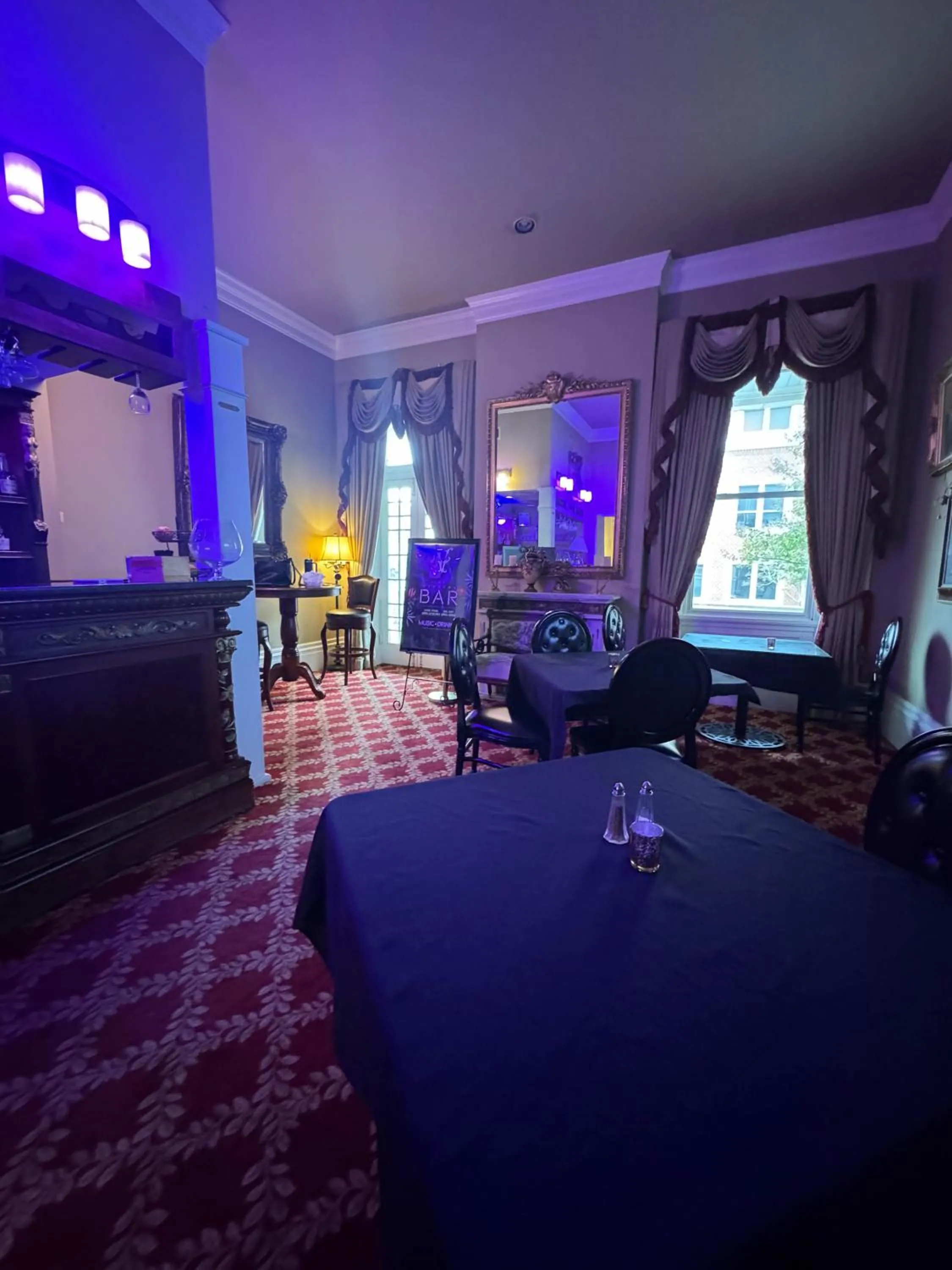 Dining area in The Guest House Historic Mansion
