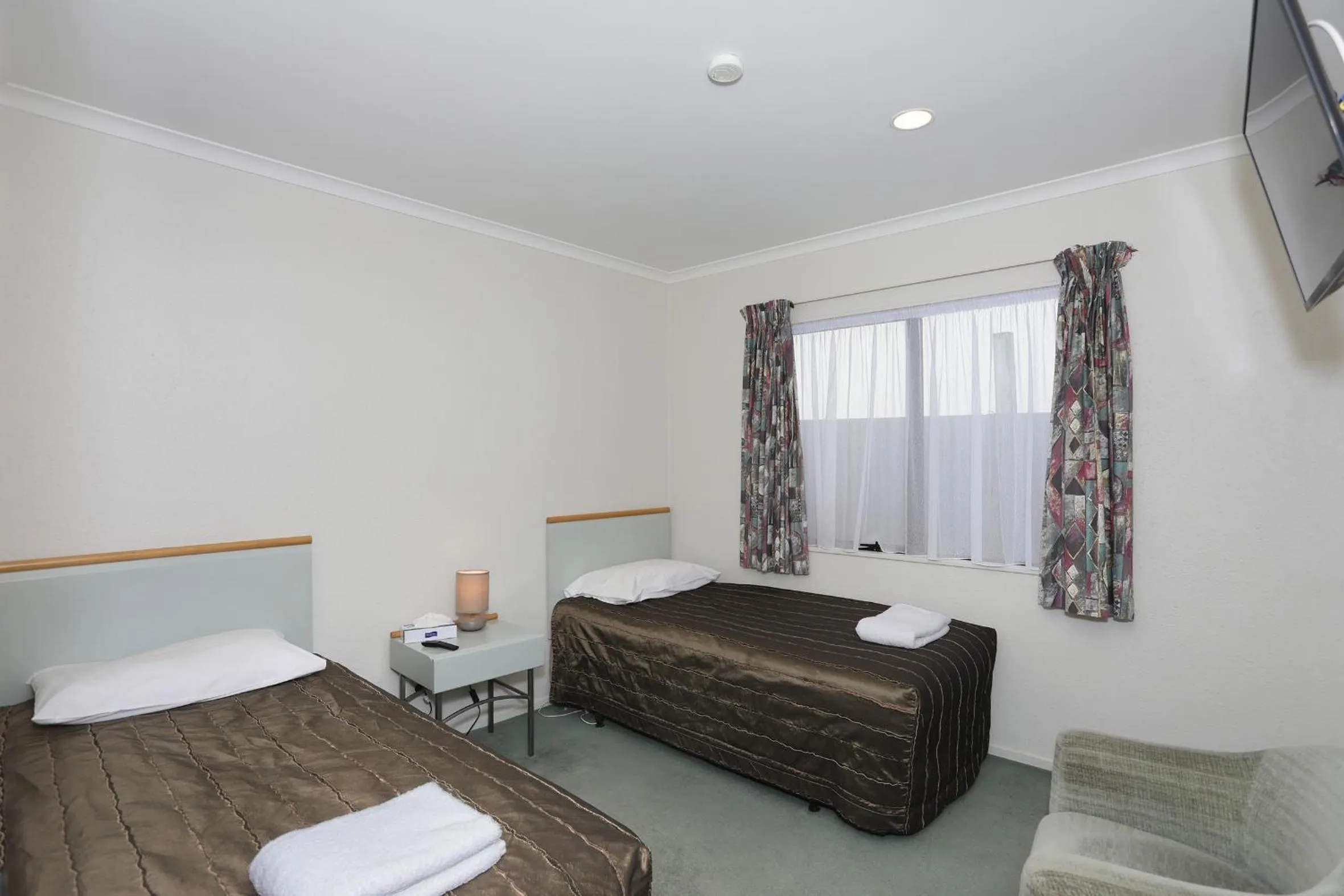 Photo of the whole room, Bed in Pavilion Motel & Conference Centre