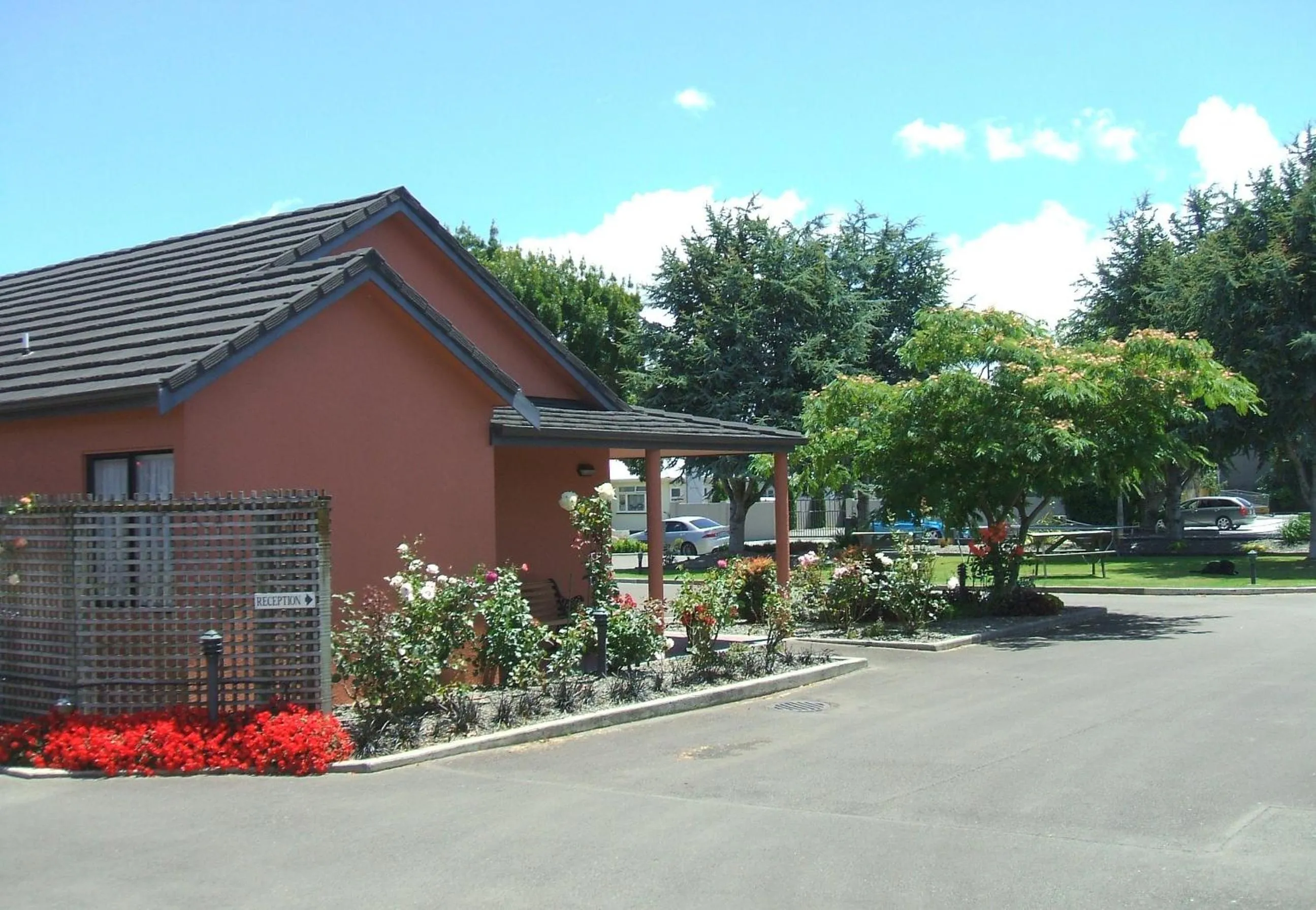 Property building in Pavilion Motel & Conference Centre