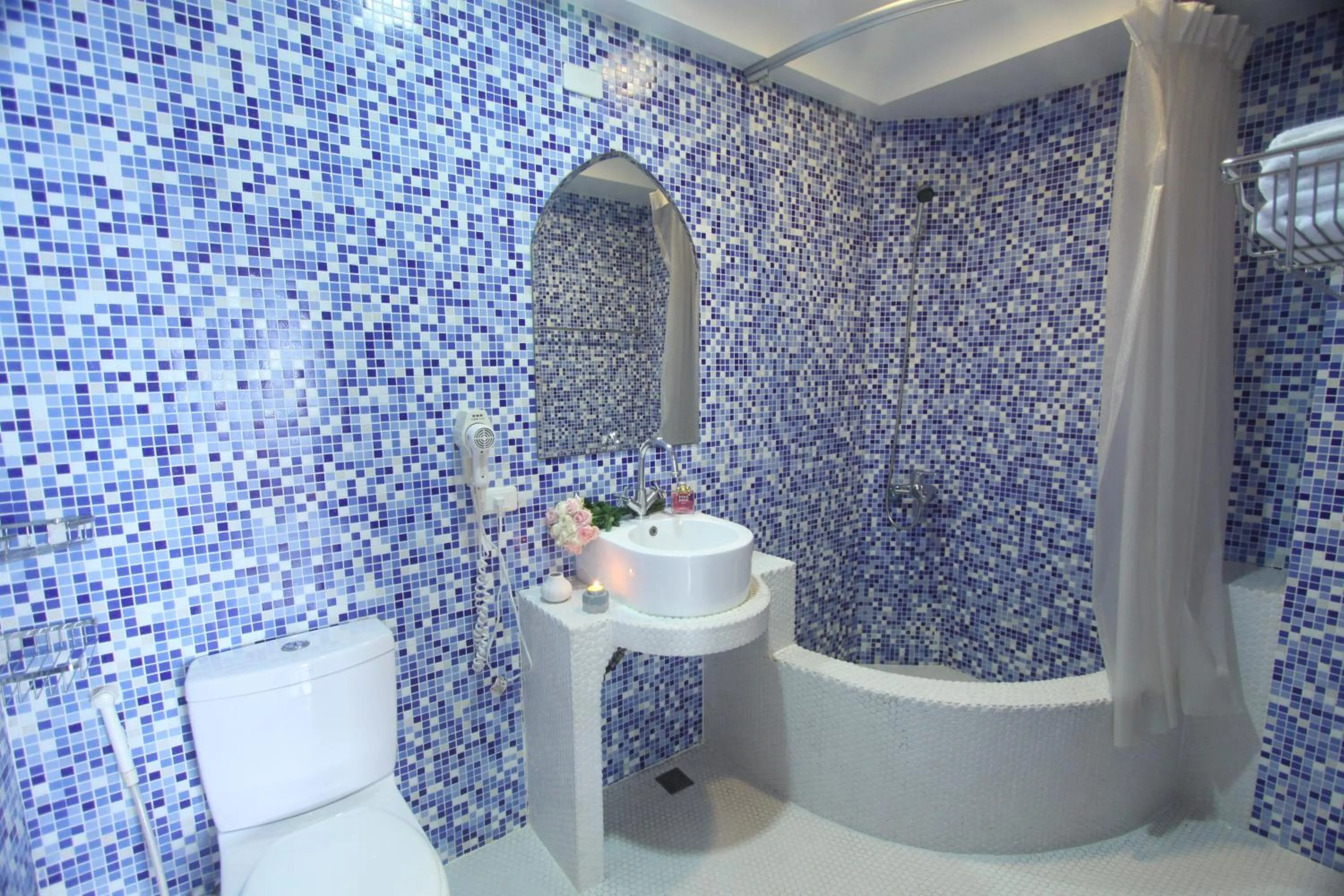 Bathroom in Moroccan Holiday Suite