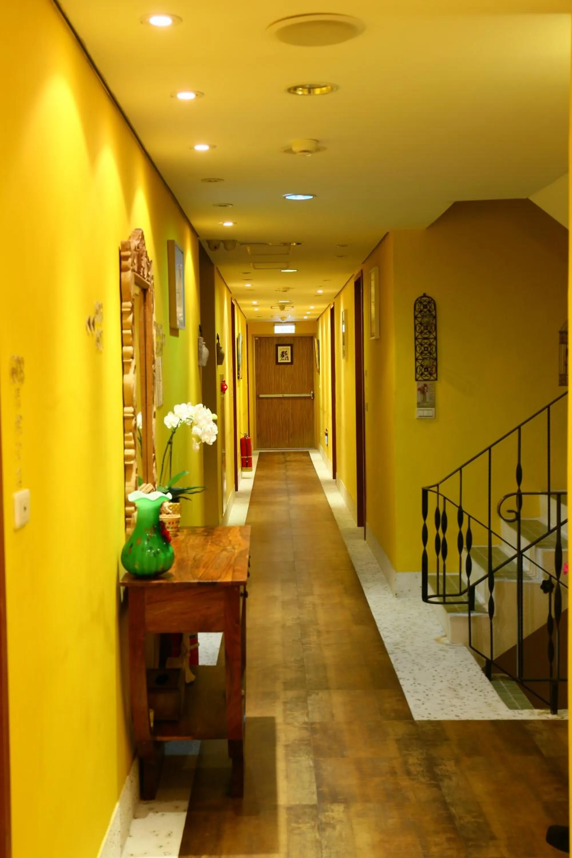 Decorative detail in Moroccan Holiday Suite