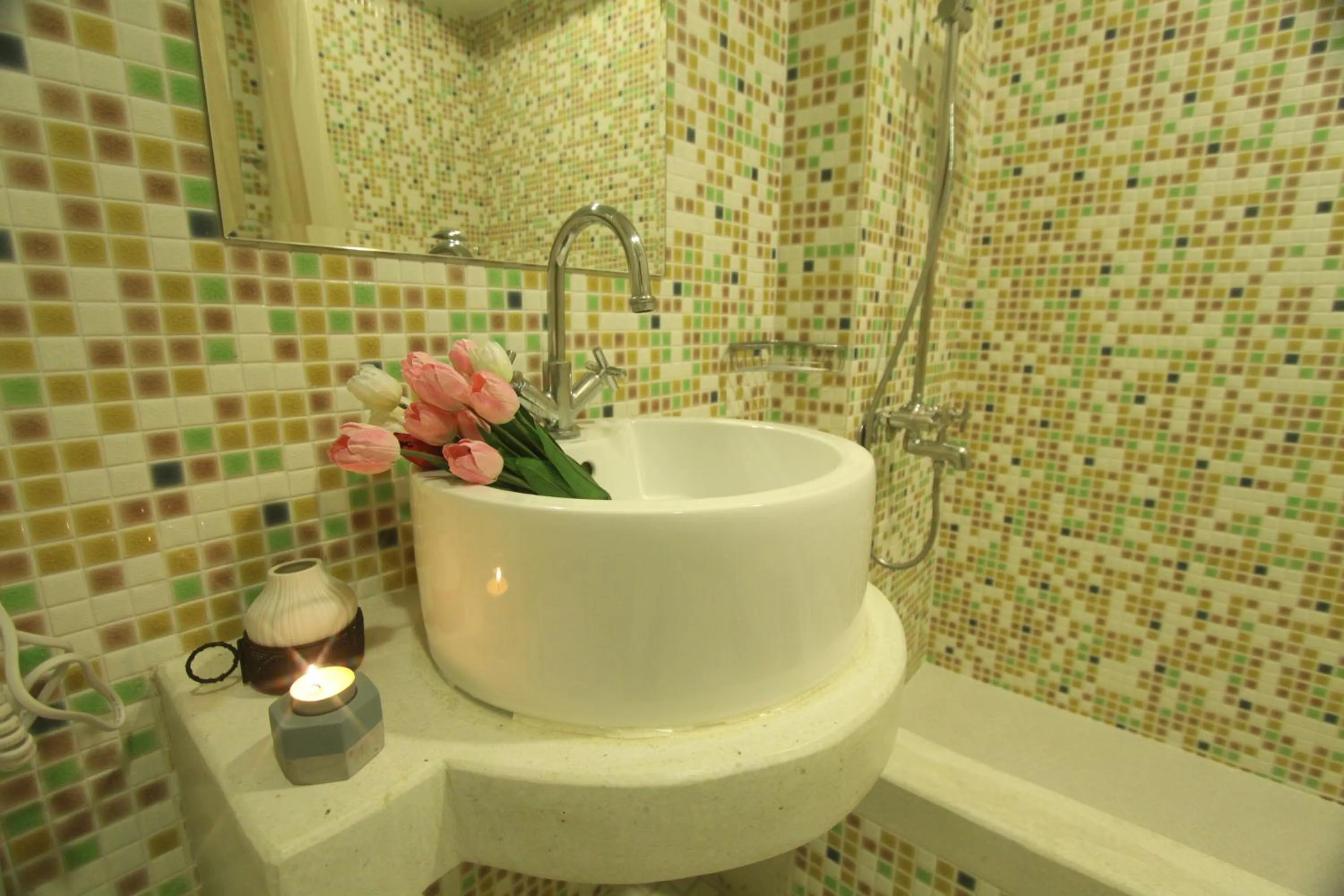 Bathroom in Moroccan Holiday Suite