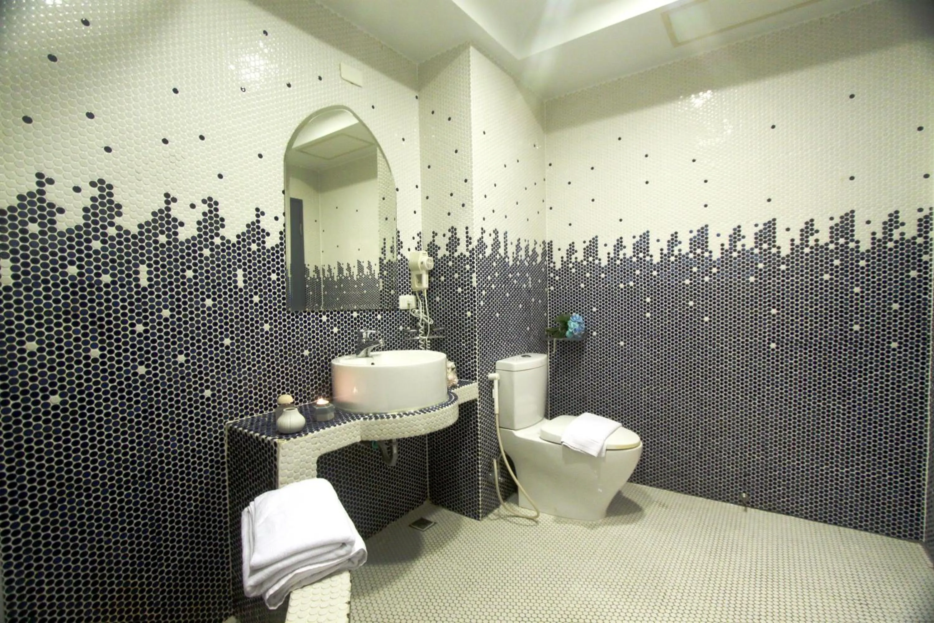 Bathroom in Moroccan Holiday Suite