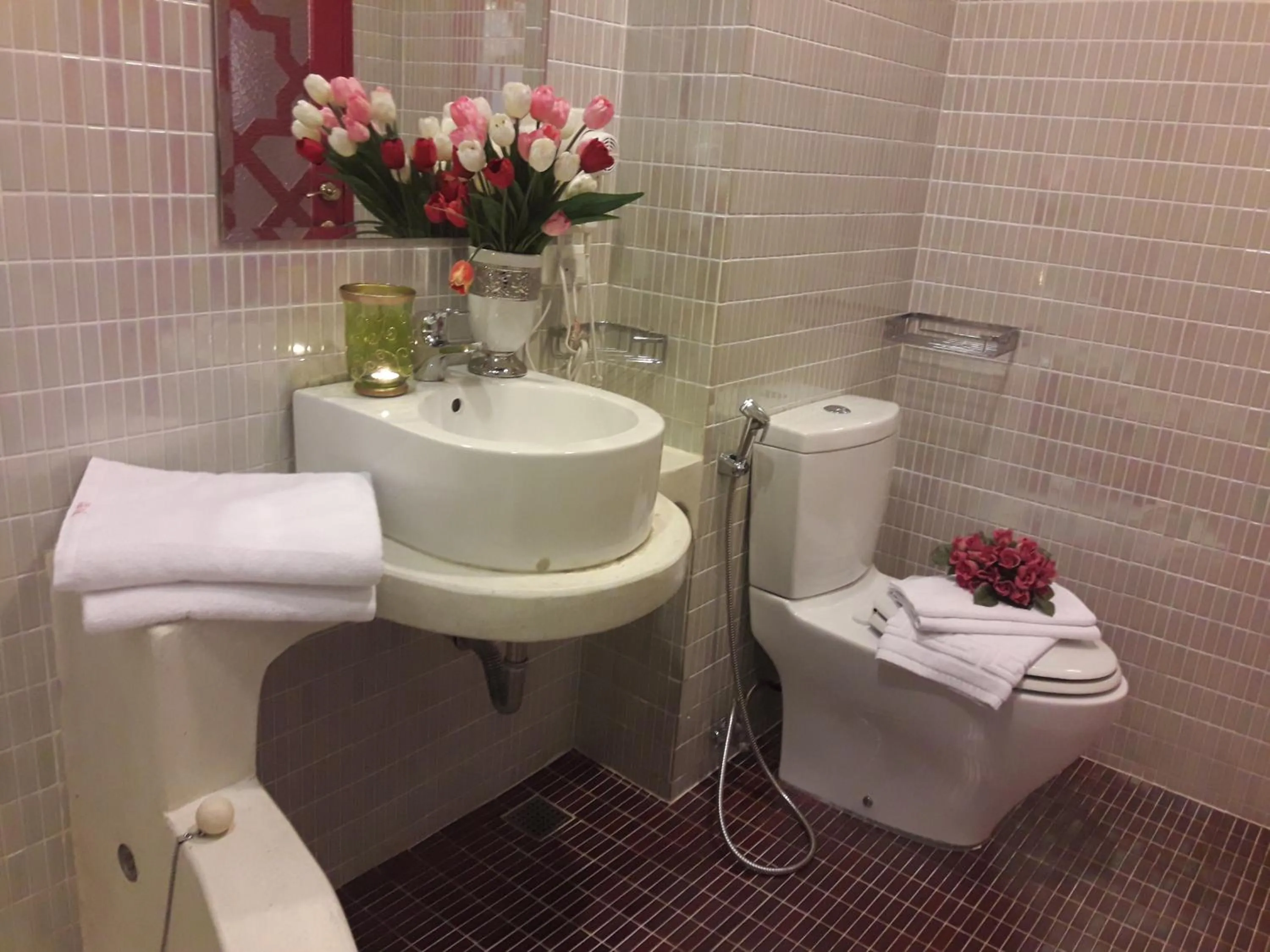 Moroccan Holiday Suite