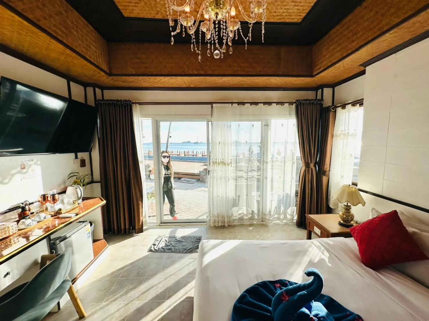 Bed in Koh Chang Resort