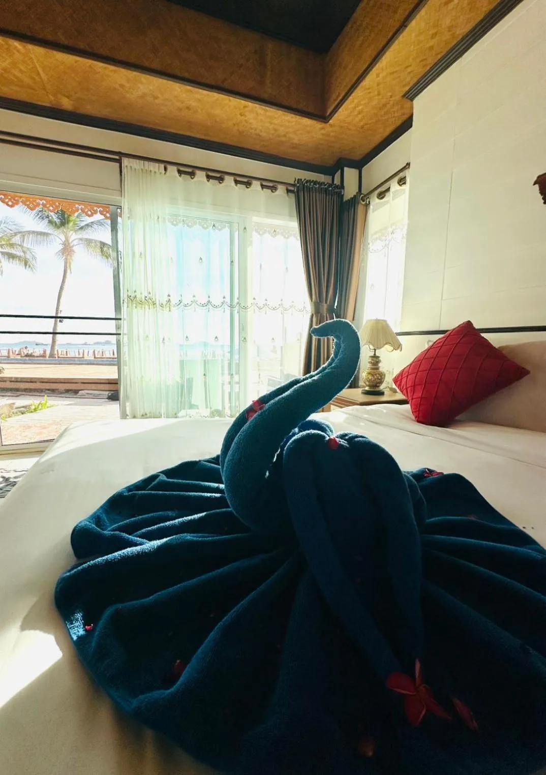 Bed in Koh Chang Resort