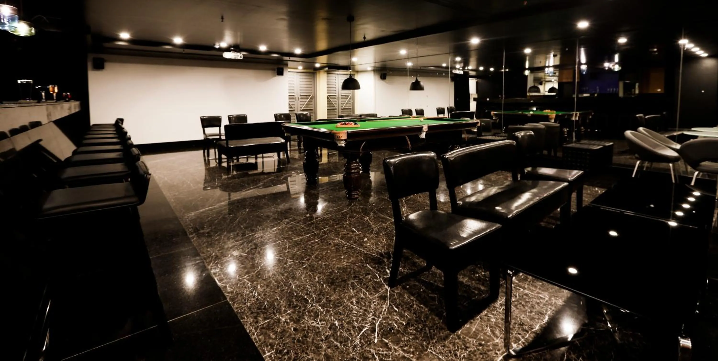 Banquet/Function facilities in Zone By The Park, ORR, Chennai