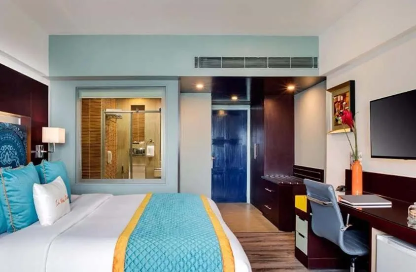 Bedroom, Bed in Zone By The Park, ORR, Chennai