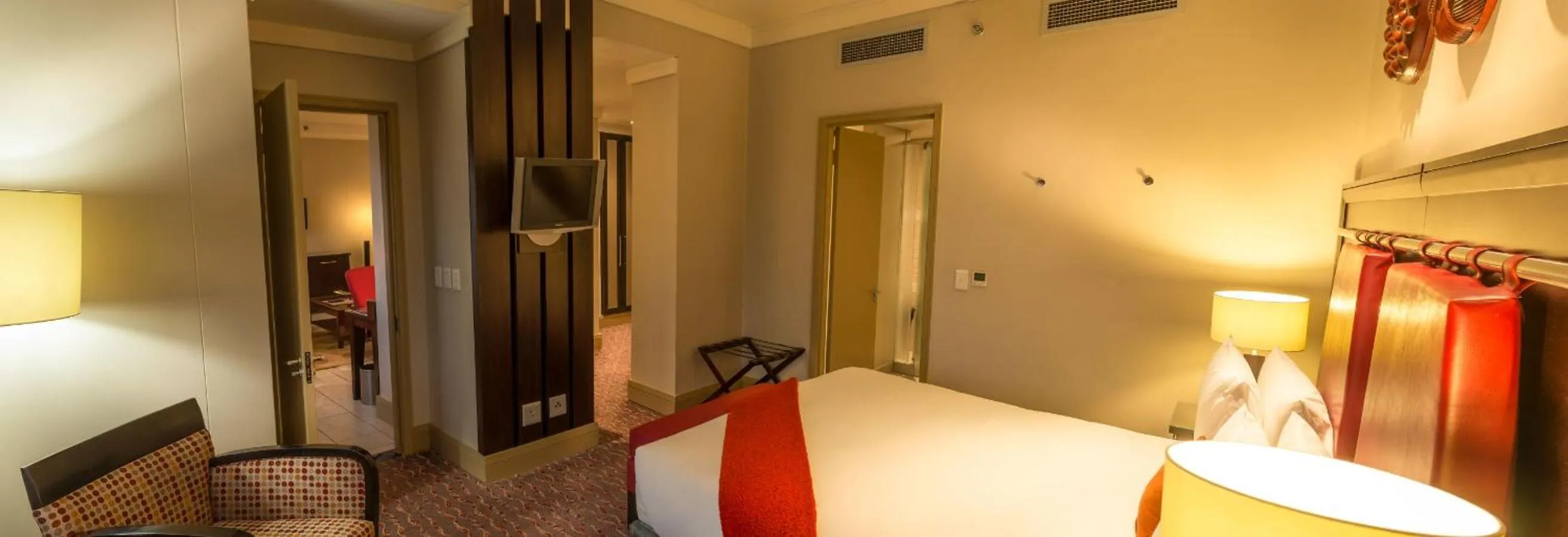 Bed in Mondior at Emperors Palace