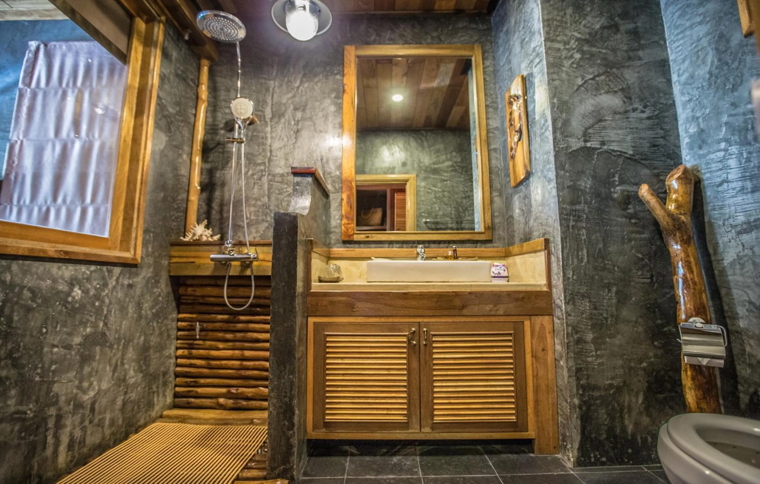 Shower in Andalay Beach Resort Koh Libong