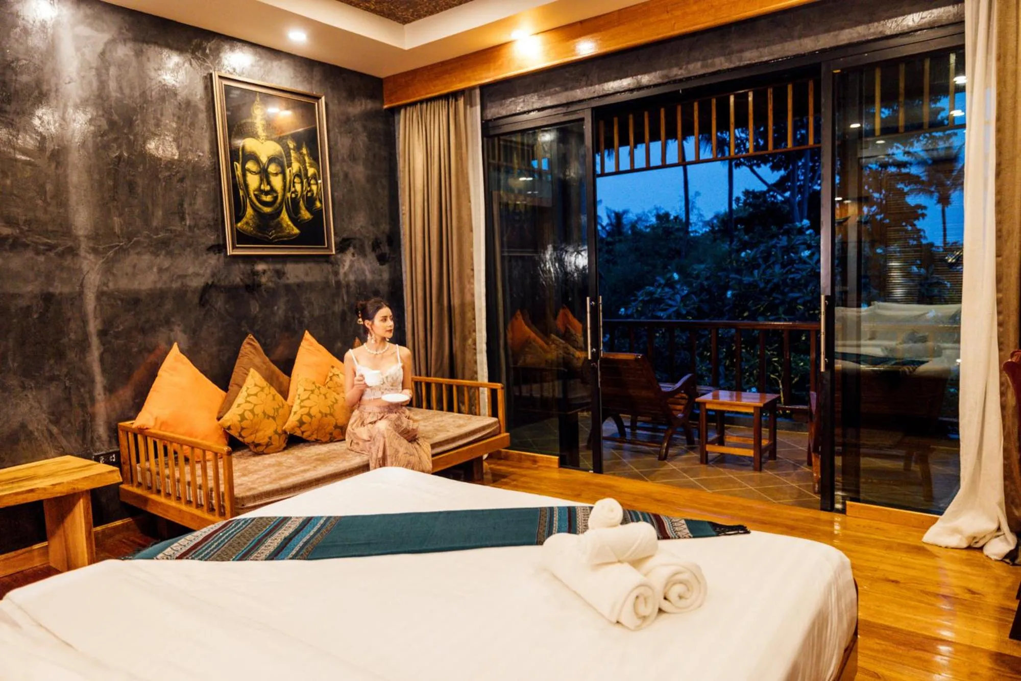 Bed in Andalay Beach Resort Koh Libong