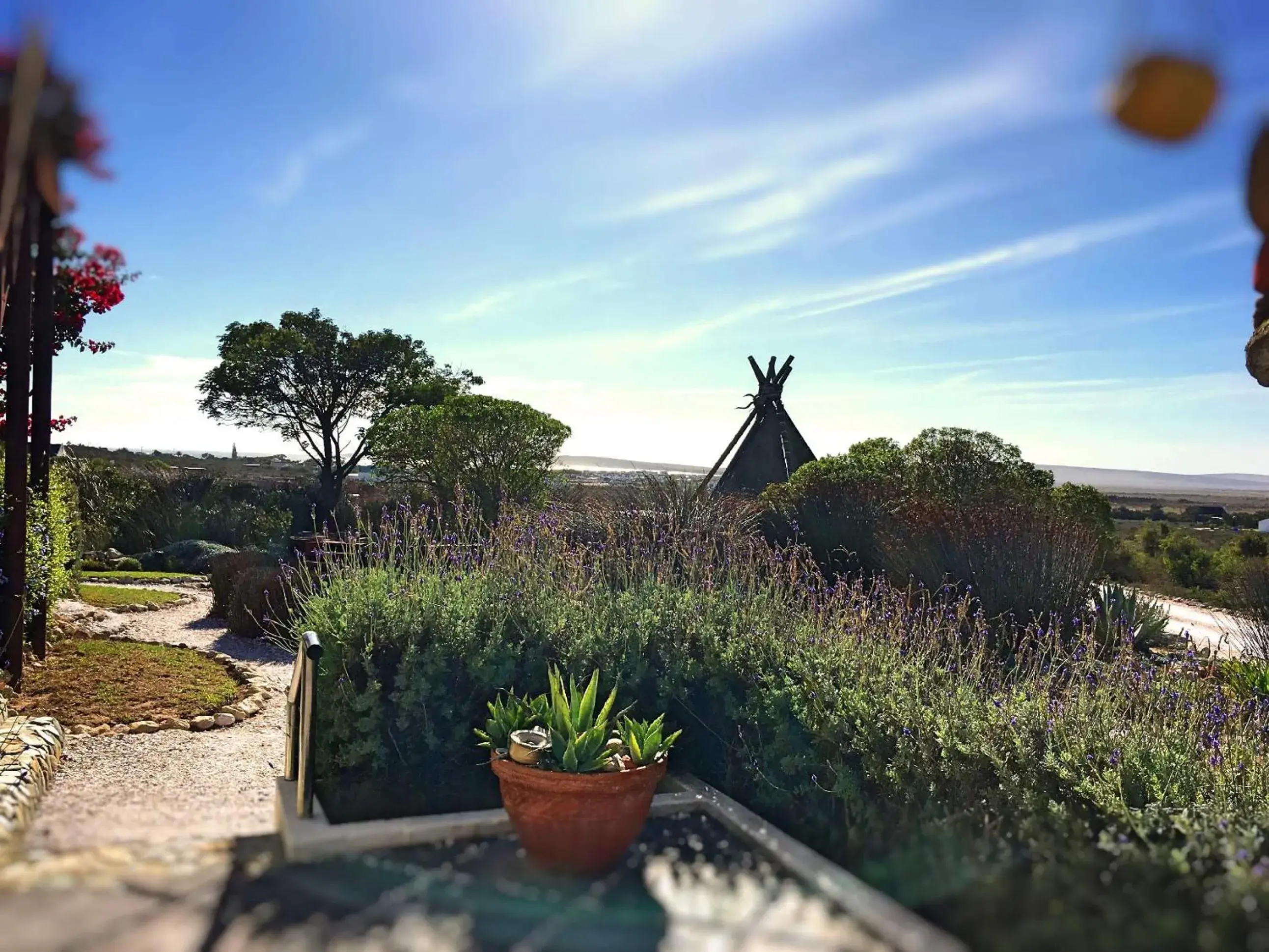 Apartment in Farr Out Guest House Apartment in Farr Out Guest House