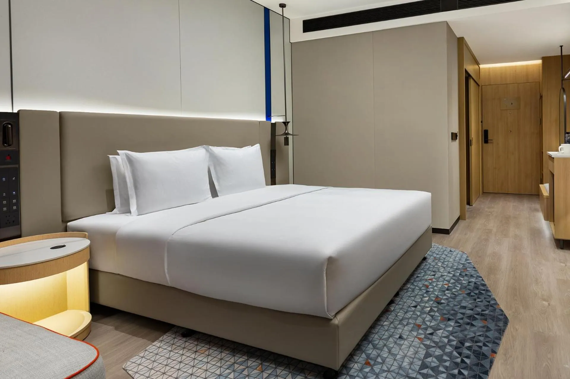 Bed in Holiday Inn Express Neijiang High-Tech Zone by IHG