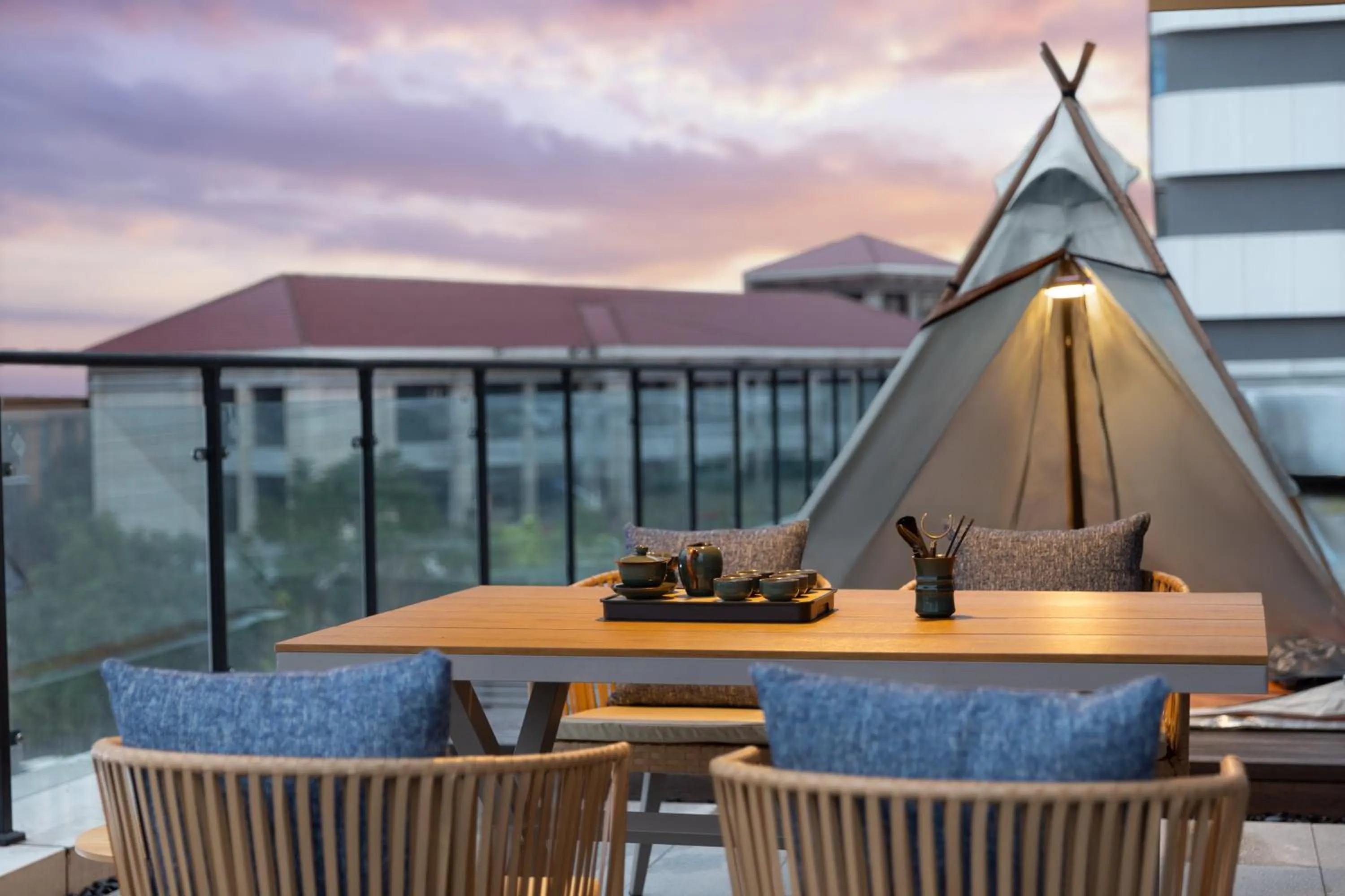 Photo of the whole room in Holiday Inn Express Neijiang High-Tech Zone by IHG