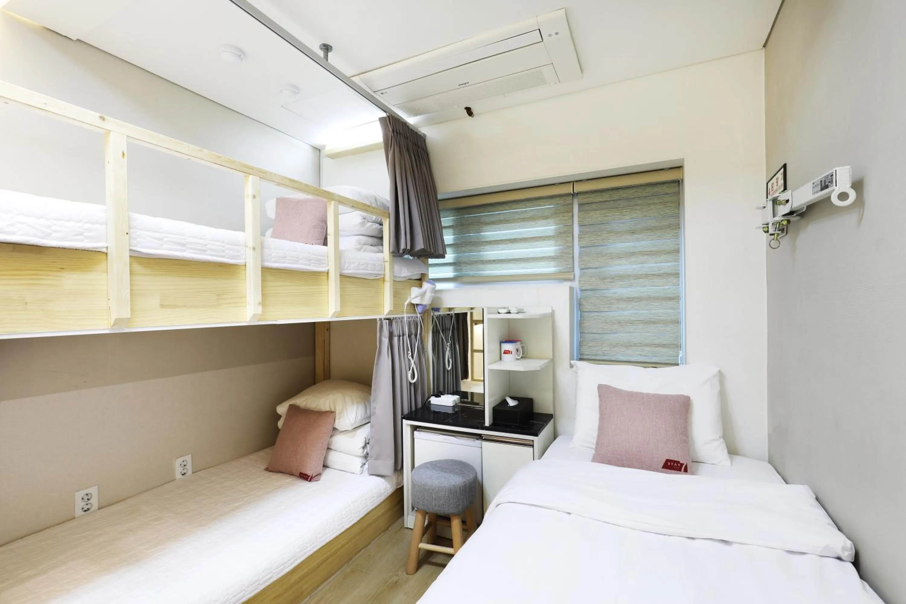 Photo of the whole room, Bed in STAY7 Myeongdong